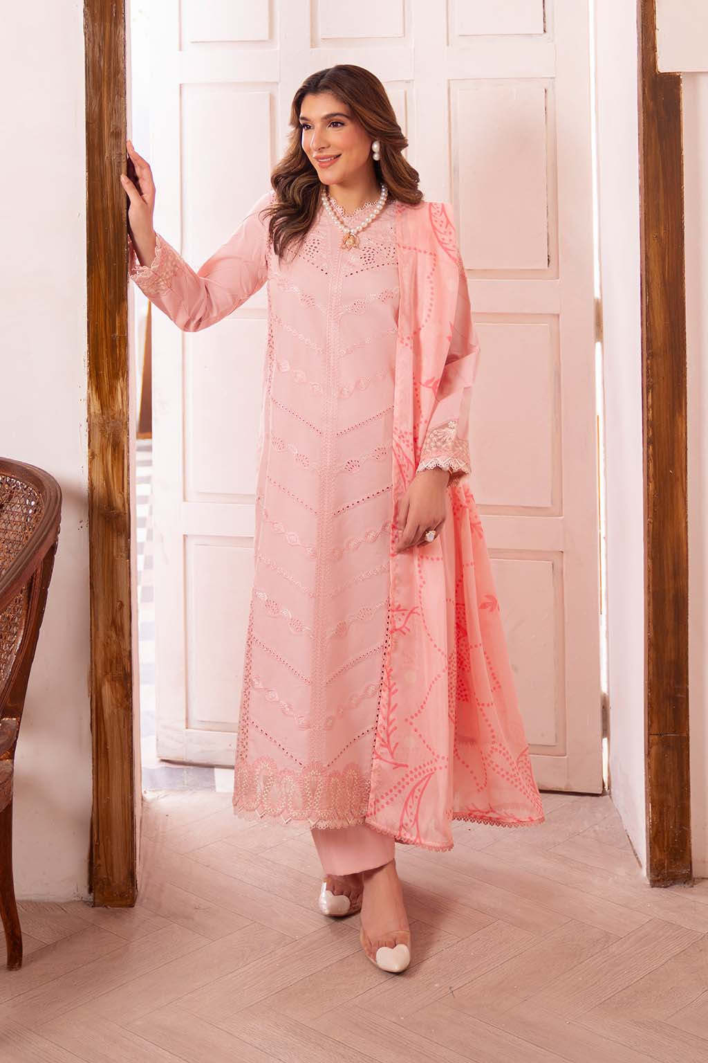 NEESHAY SYMPHONY GLINT