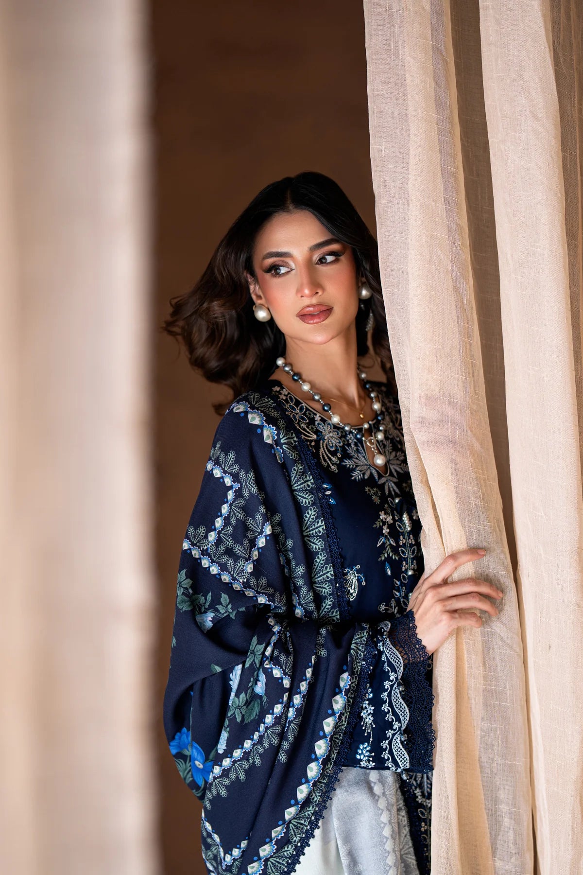 CORAL RANGREZ THE LINEN FALAK
