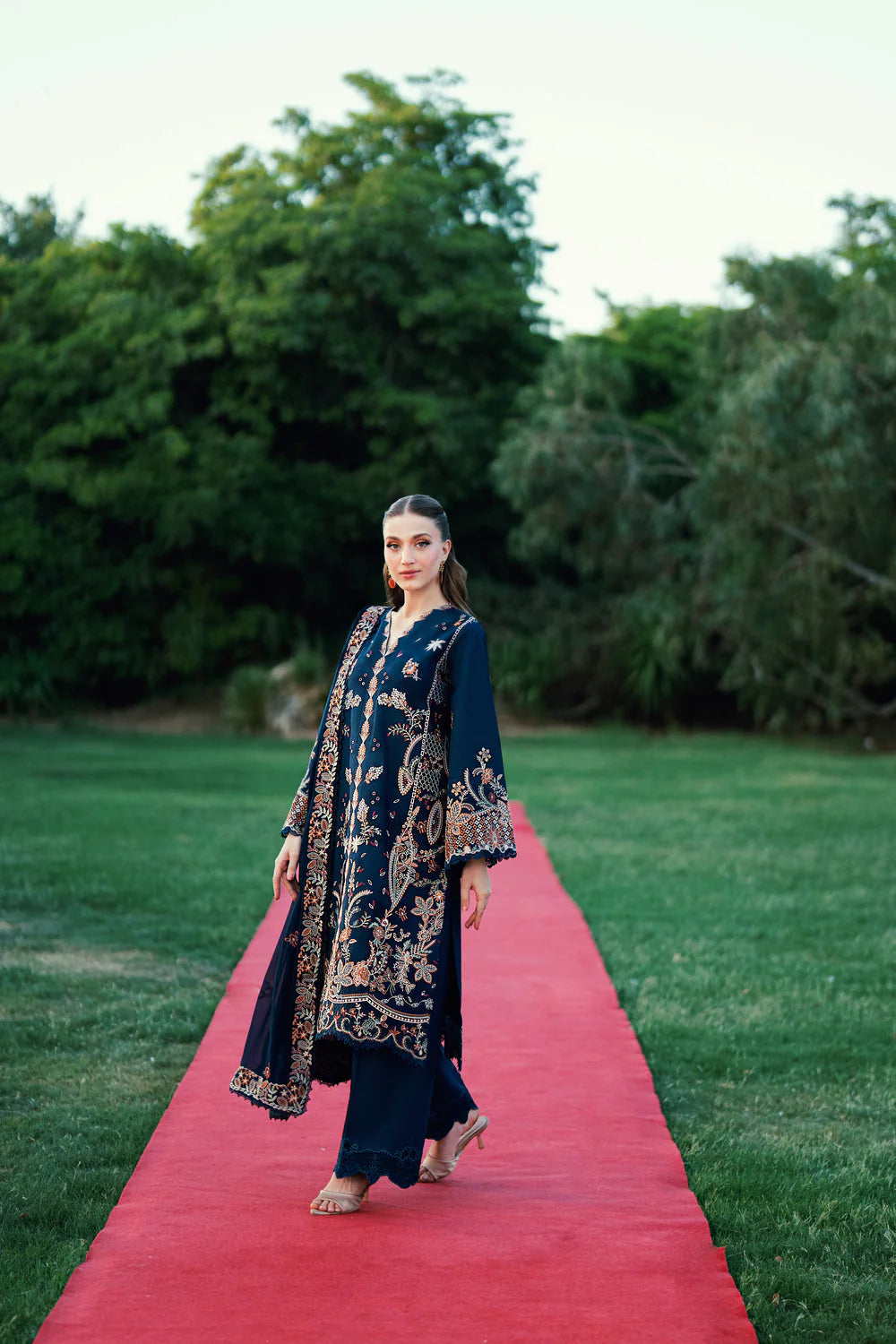 FLORENT EMBROIDERED LAWN FED-1B