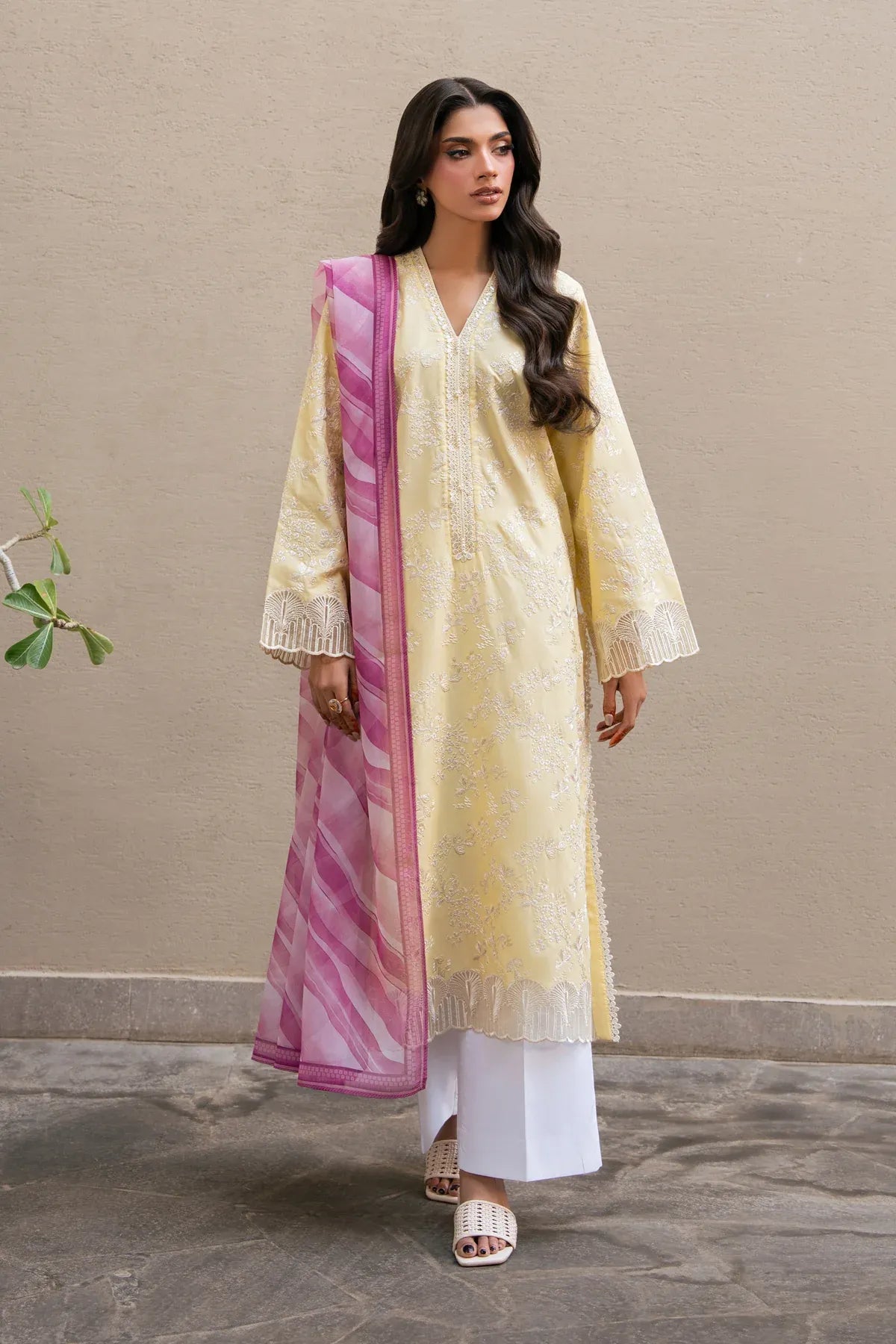 XENIA LAYANA SUMMER SOLEIL