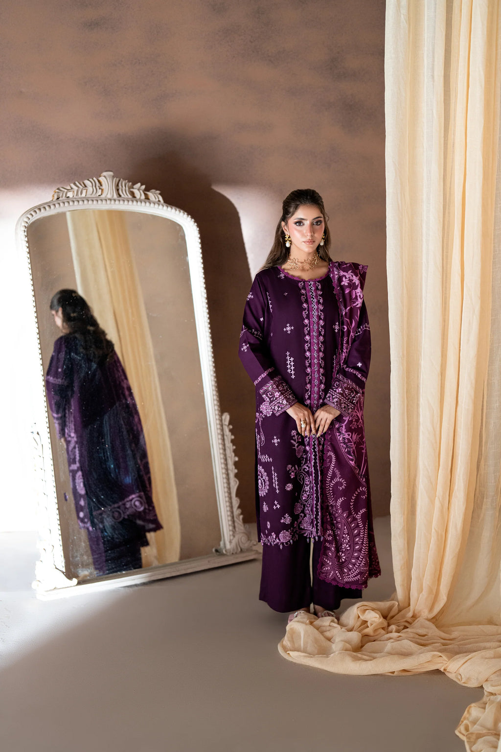 CORAL RANGREZ THE LINEN RUMI