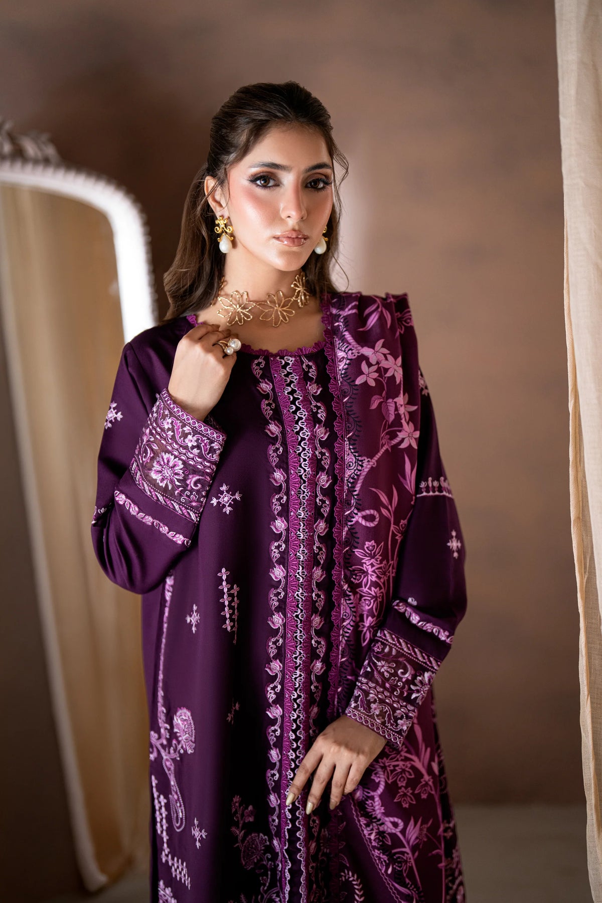 CORAL RANGREZ THE LINEN RUMI