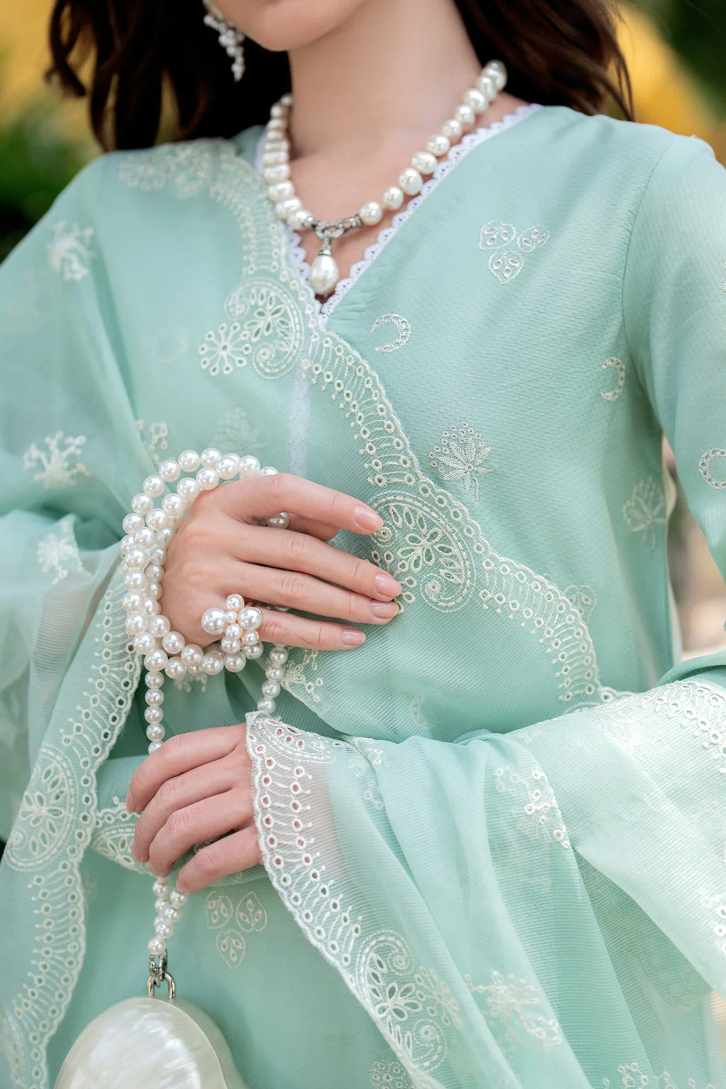 XENIA UNSTITCHED LAWN DAYE