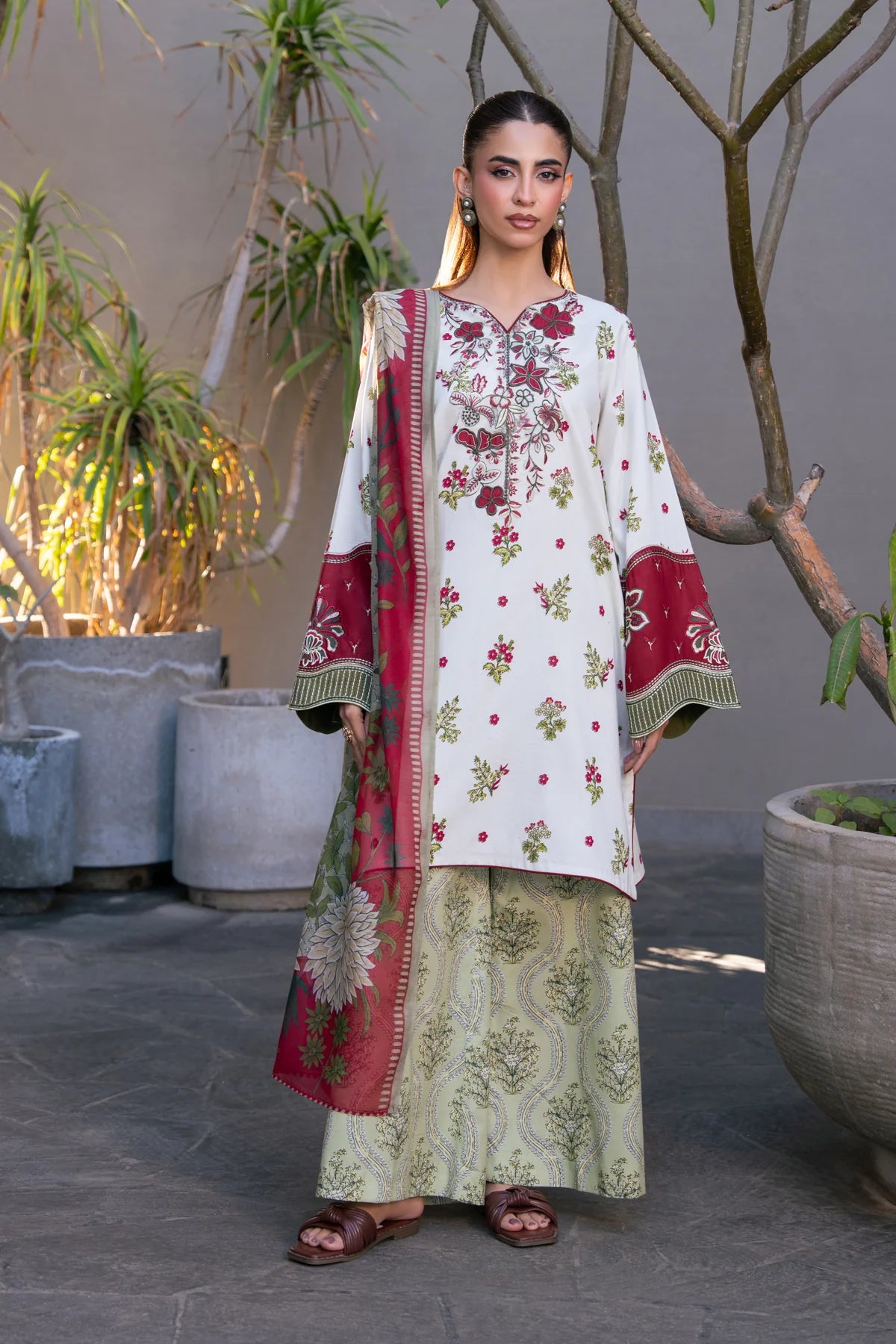 STITCHED BY CC XENIA LAYANA SUMMER AMAL 3PC