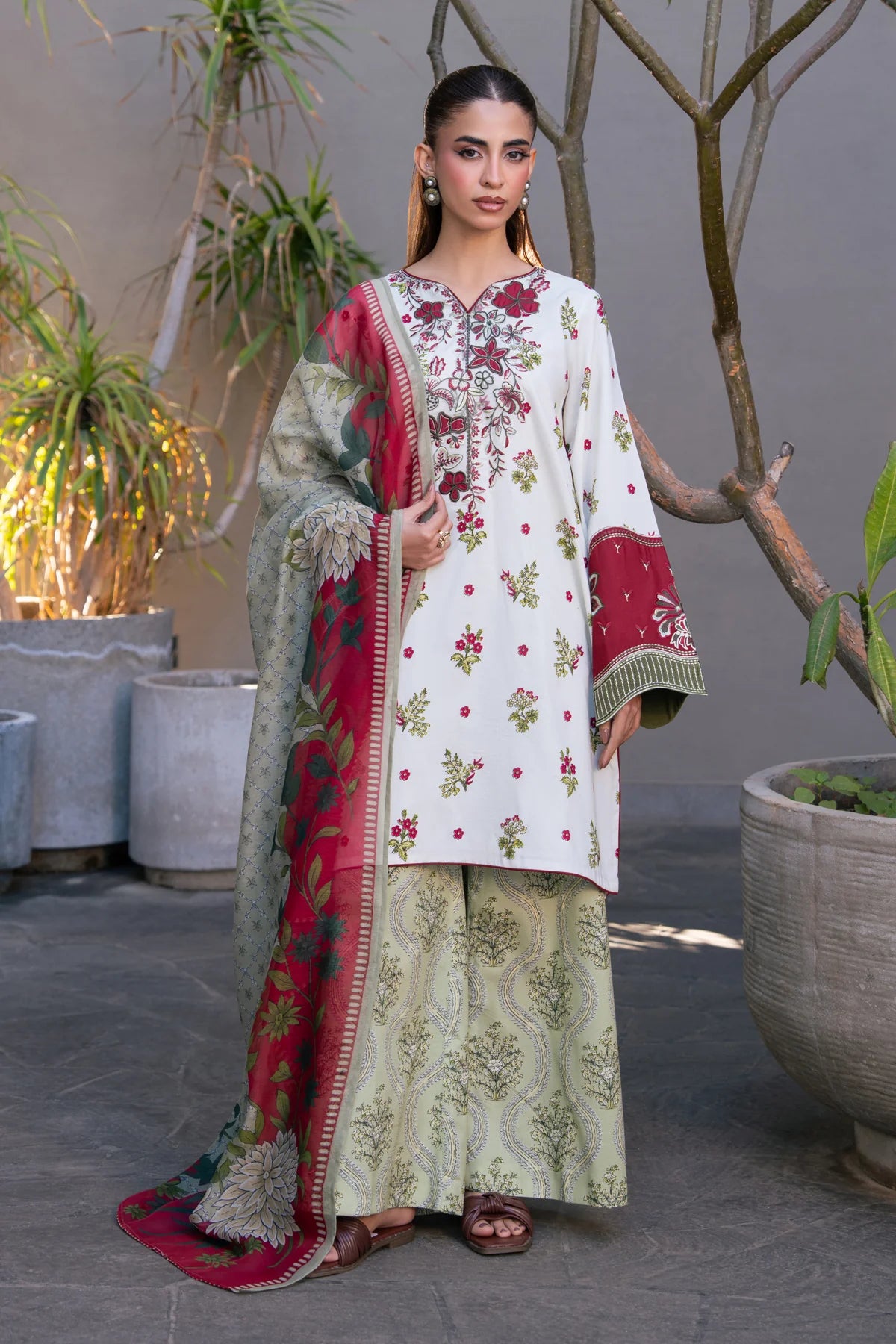STITCHED BY CC XENIA LAYANA SUMMER AMAL 3PC