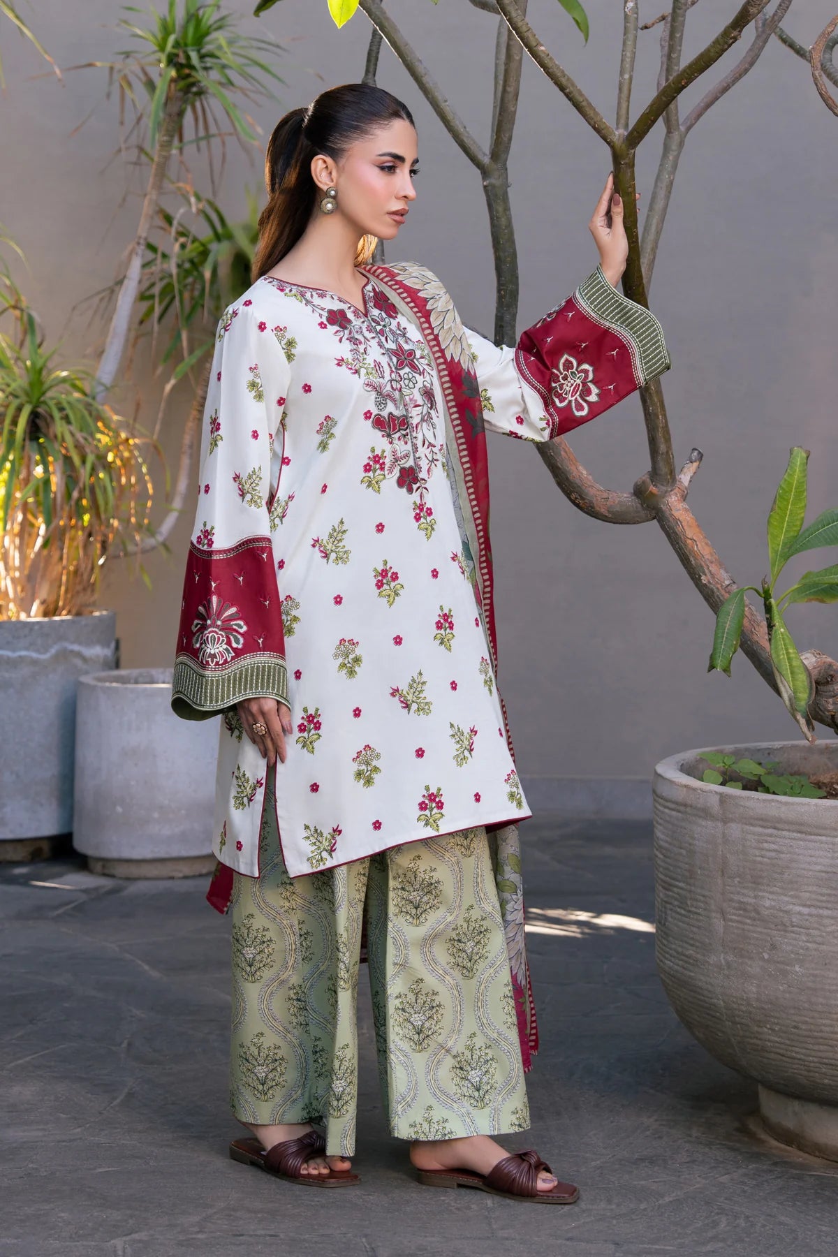 STITCHED BY CC XENIA LAYANA SUMMER AMAL 3PC