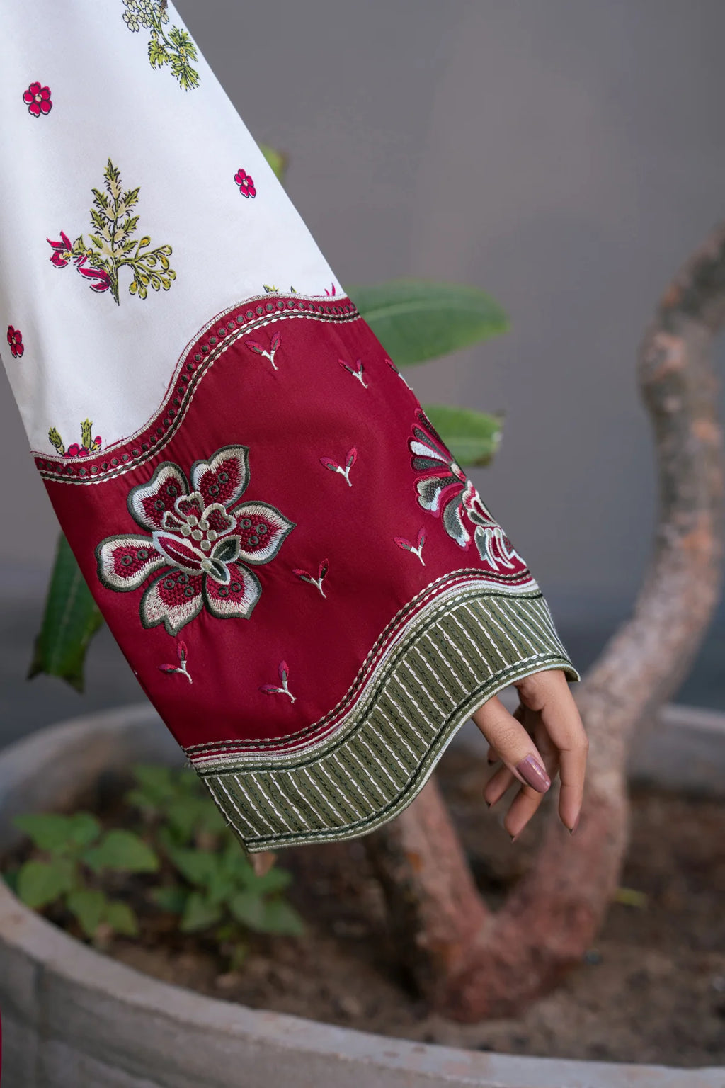 STITCHED BY CC XENIA LAYANA SUMMER AMAL 3PC