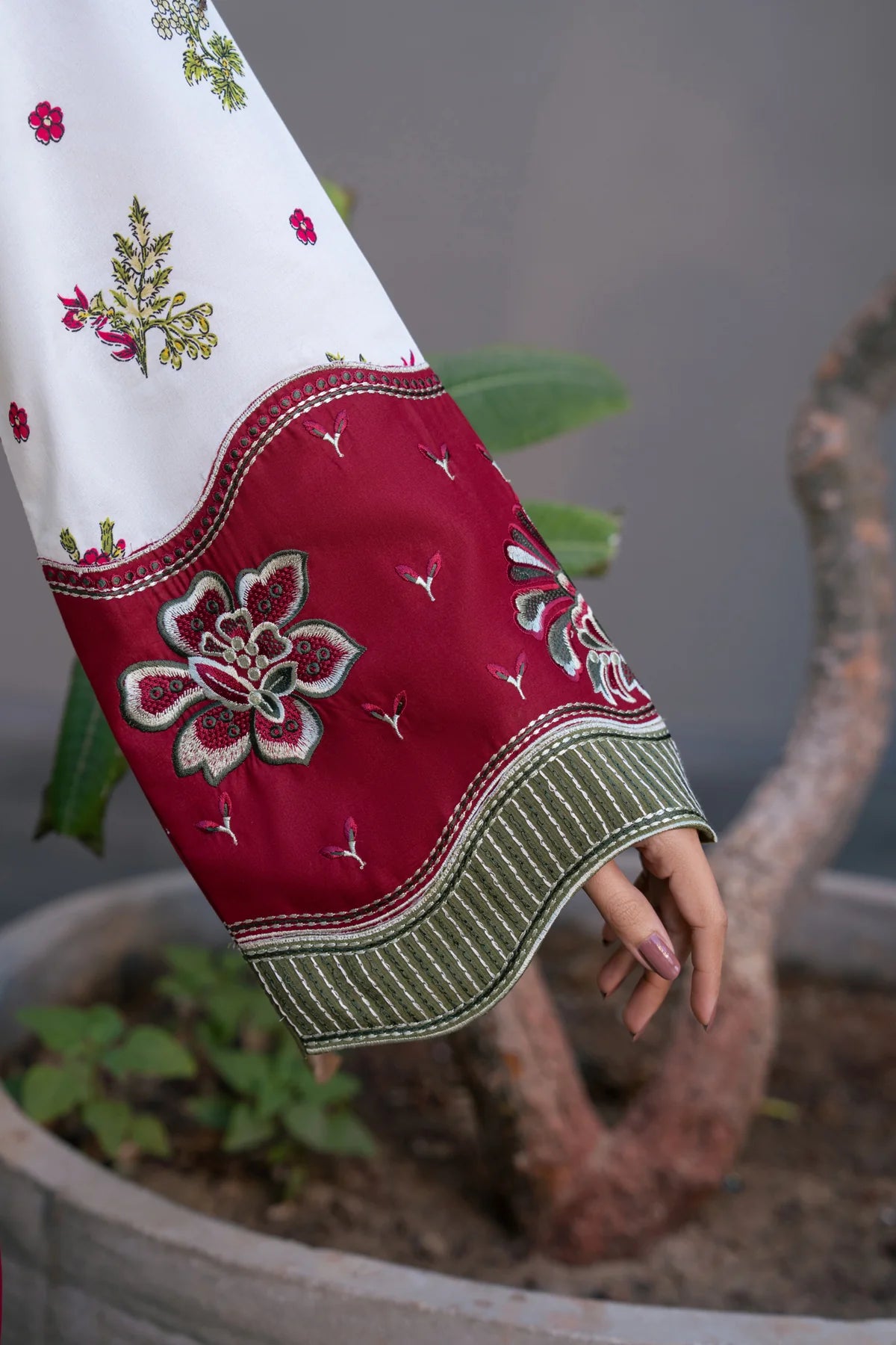 STITCHED BY CC XENIA LAYANA SUMMER AMAL 3PC