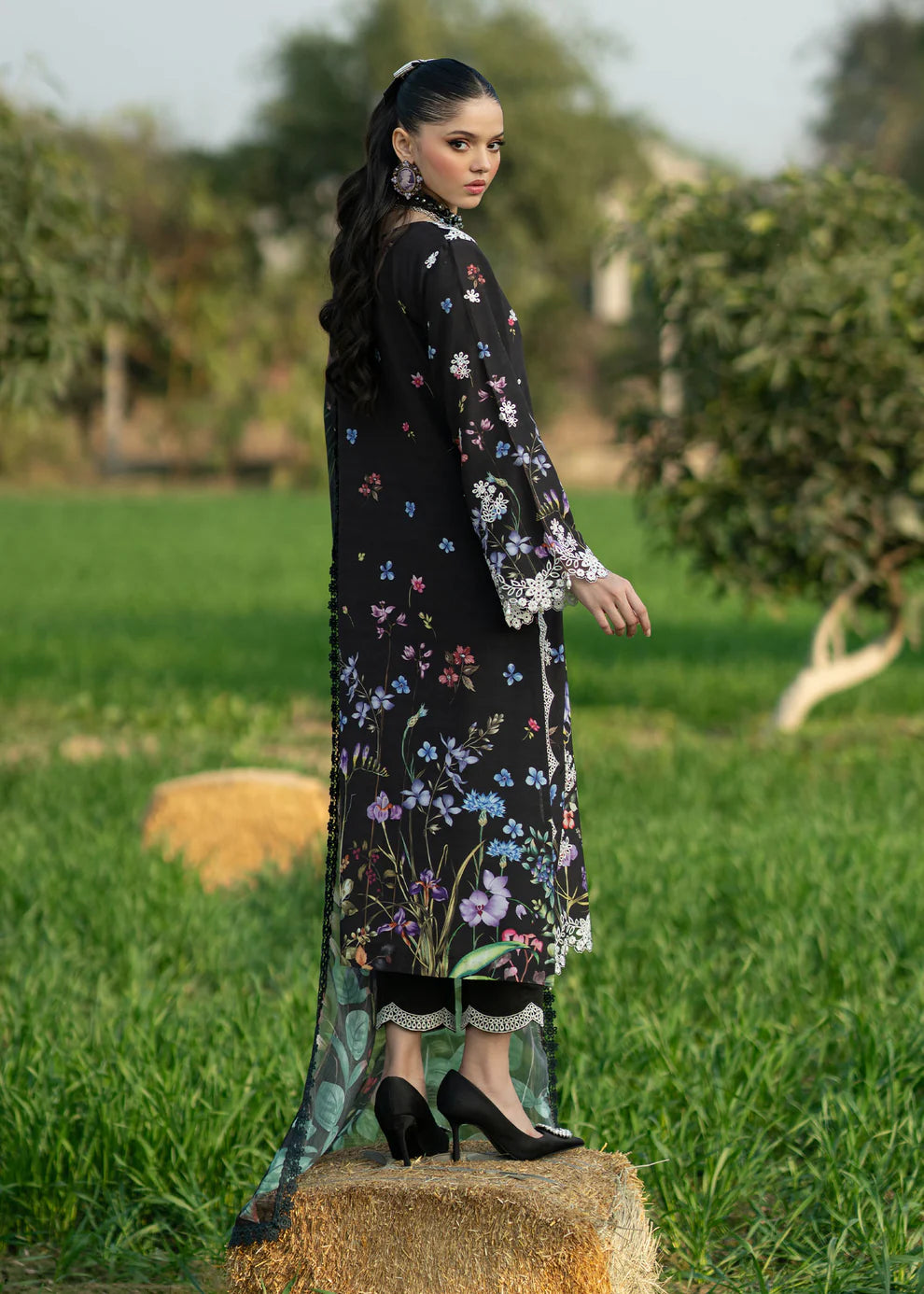 SARDINIA PRINTKARI BLACK LOTUS