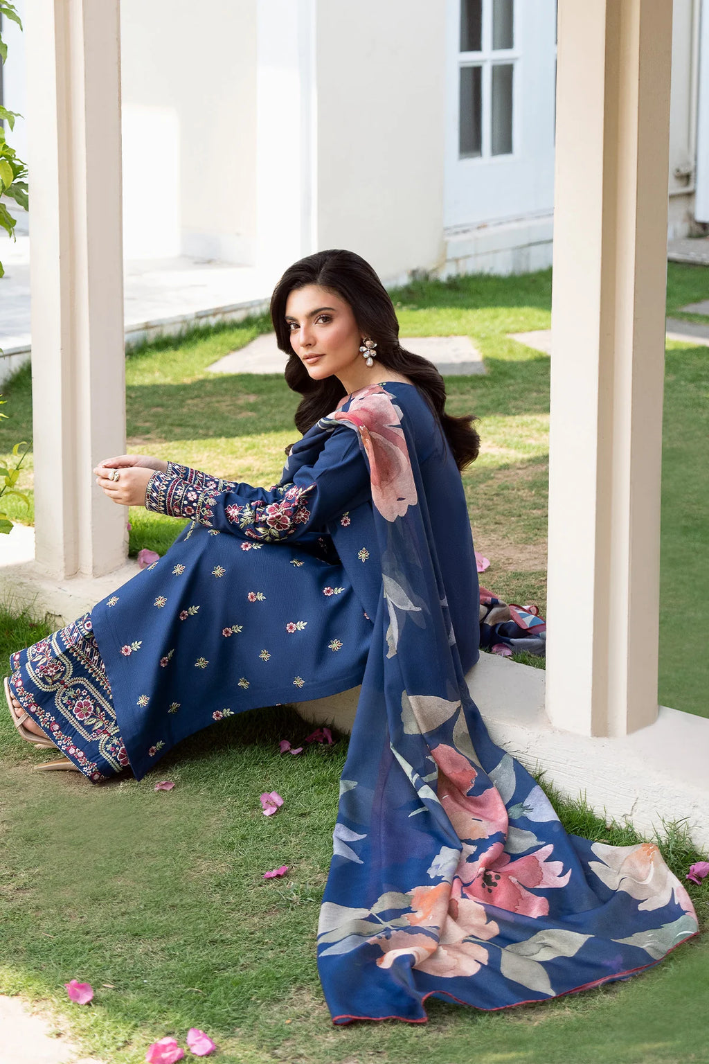 SHEENORA BLUE LOTUS 3PC
