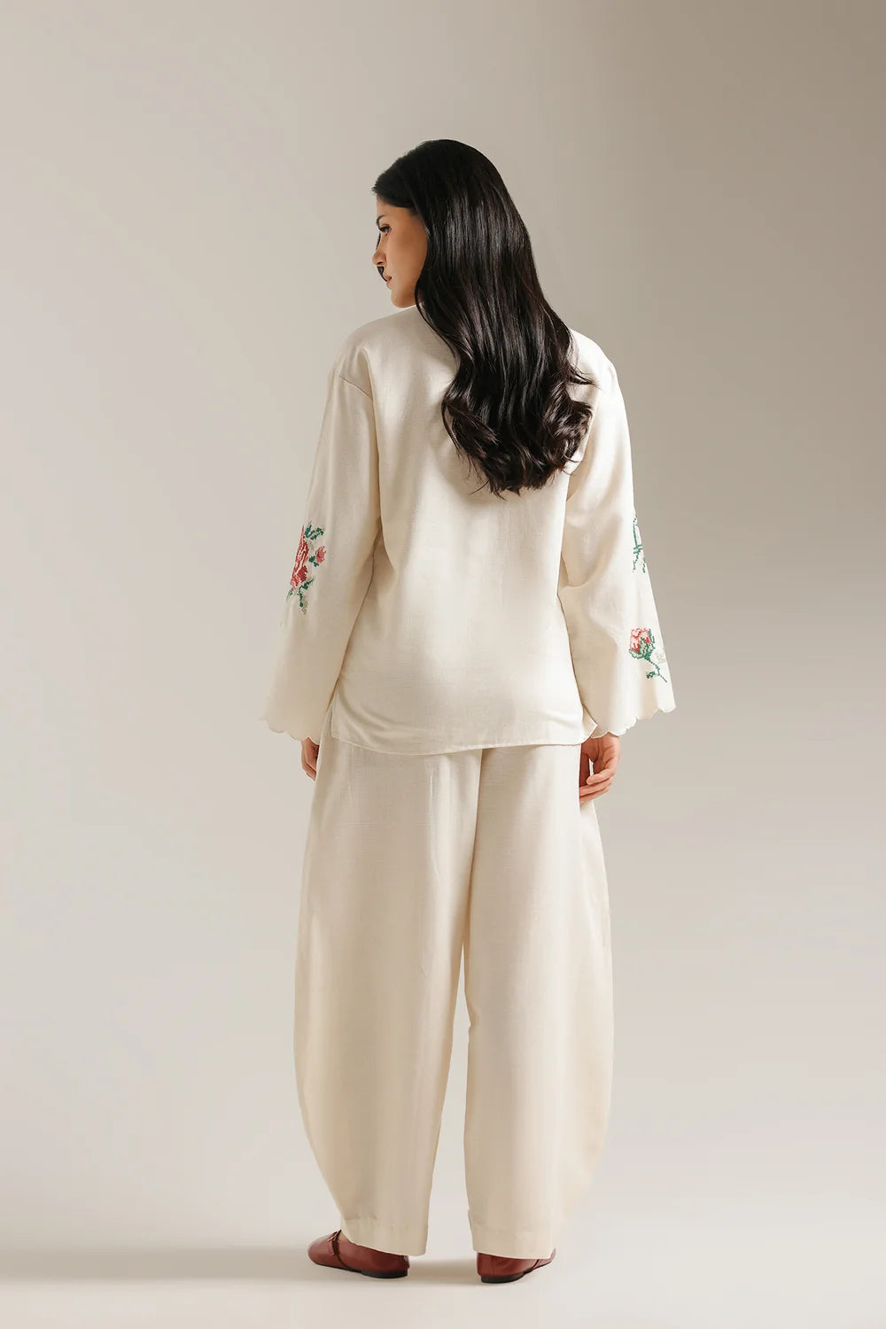 ETHNIC E0786-106-003 2PC