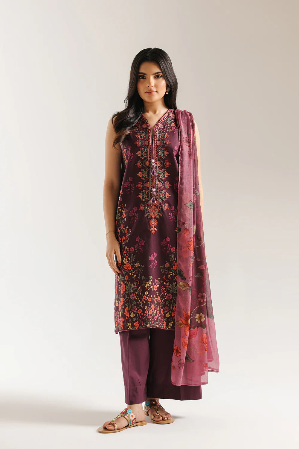ETHNIC E0823-203-520