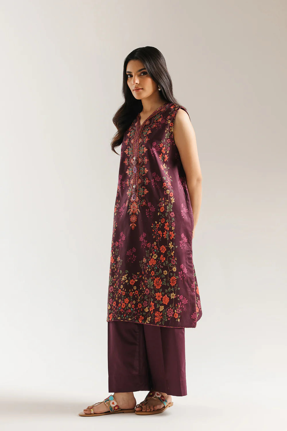 ETHNIC E0823-203-520