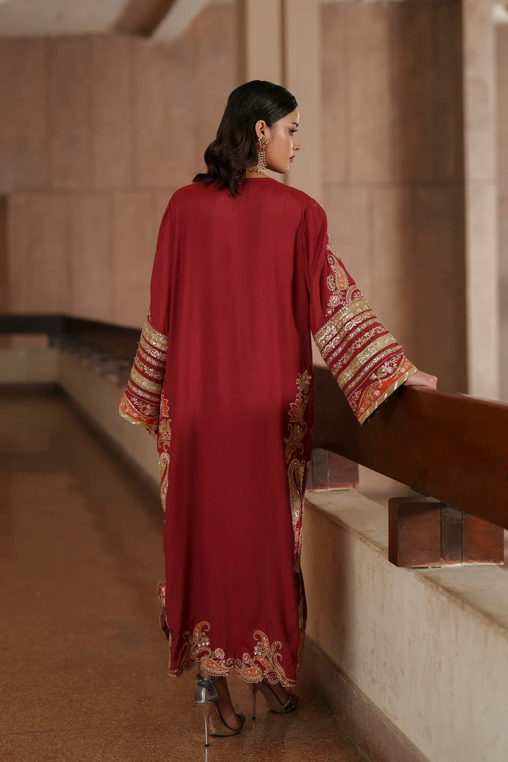 E1032-104-415 ETHNIC