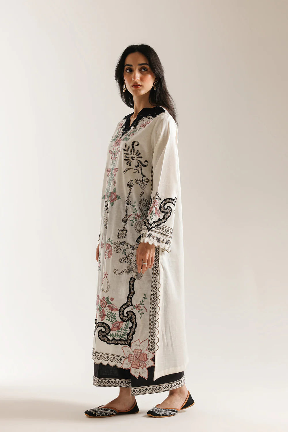 ETHNIC E3747-103-003 2PC