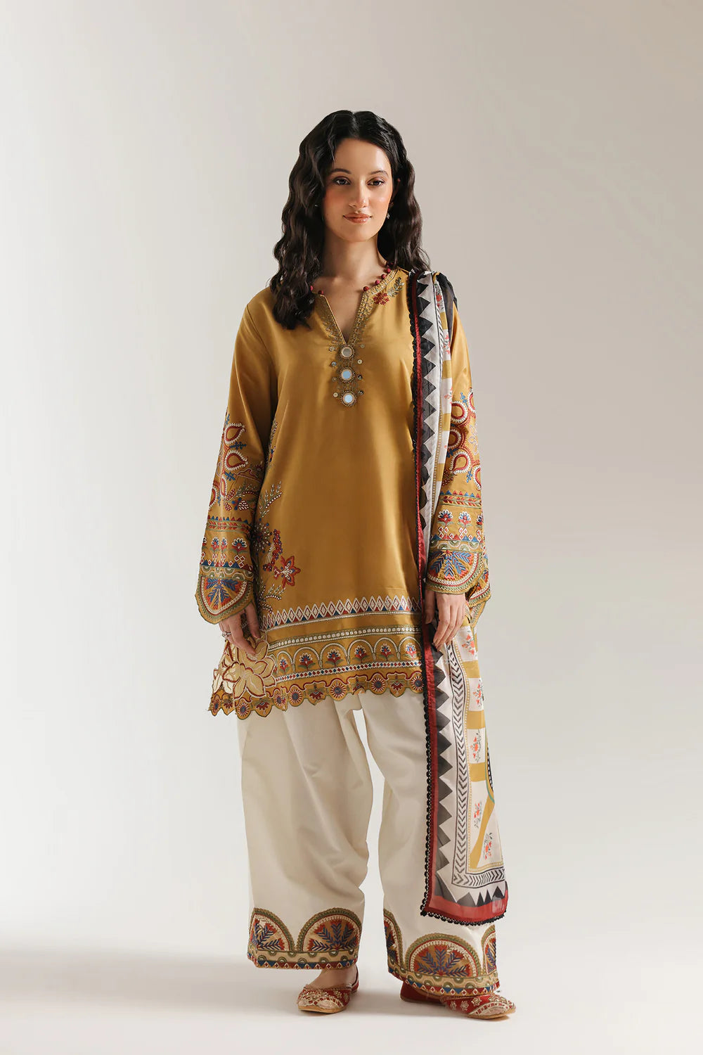 ETHNIC E4016-103-218 1PC