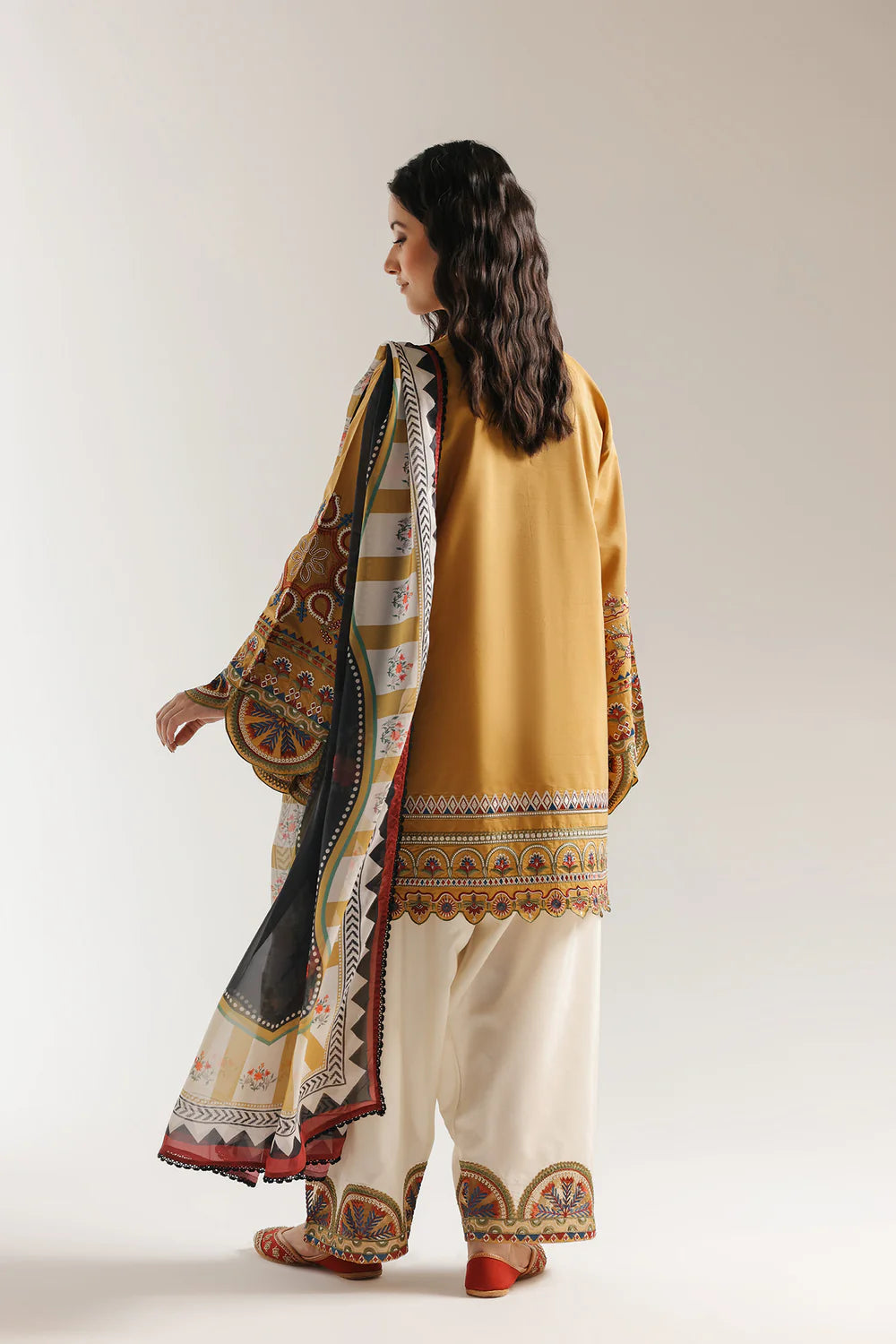 ETHNIC E4016-103-218 1PC