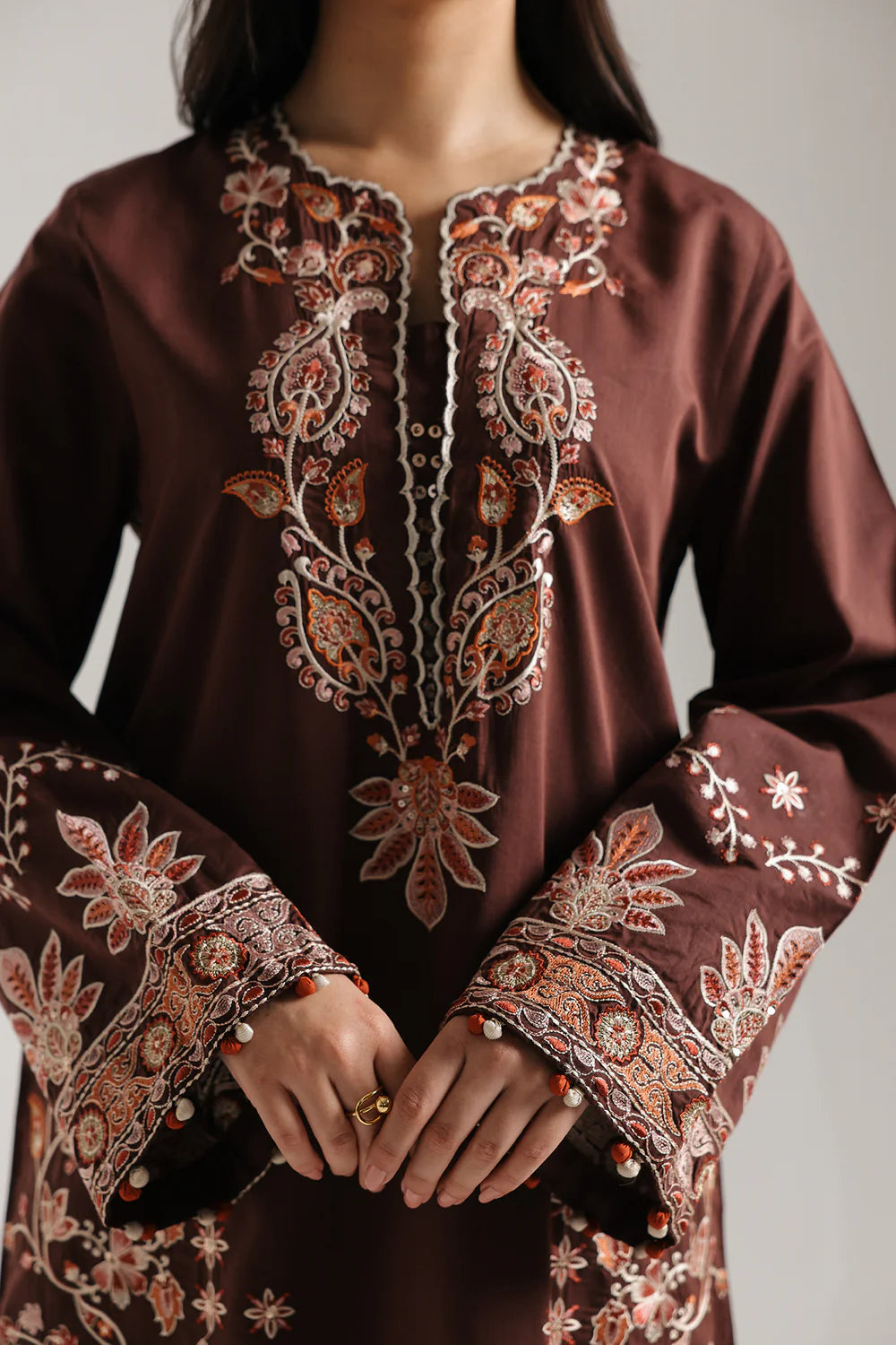 ETHNIC E4018-103-203 2PC