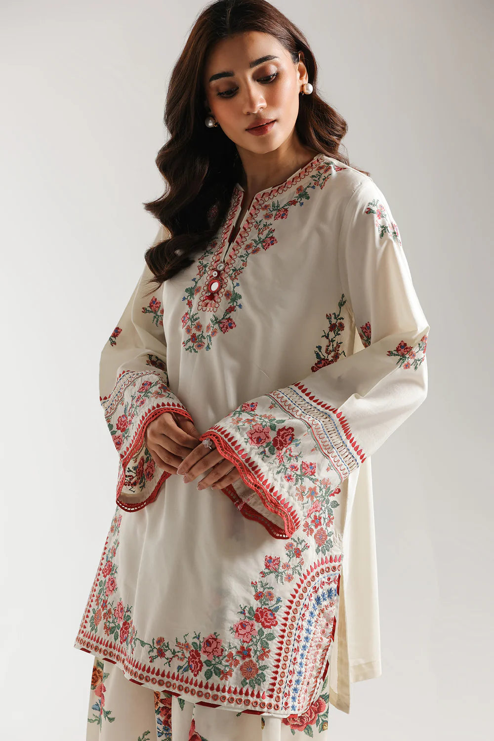ETHNIC E4085-103-002 2PC