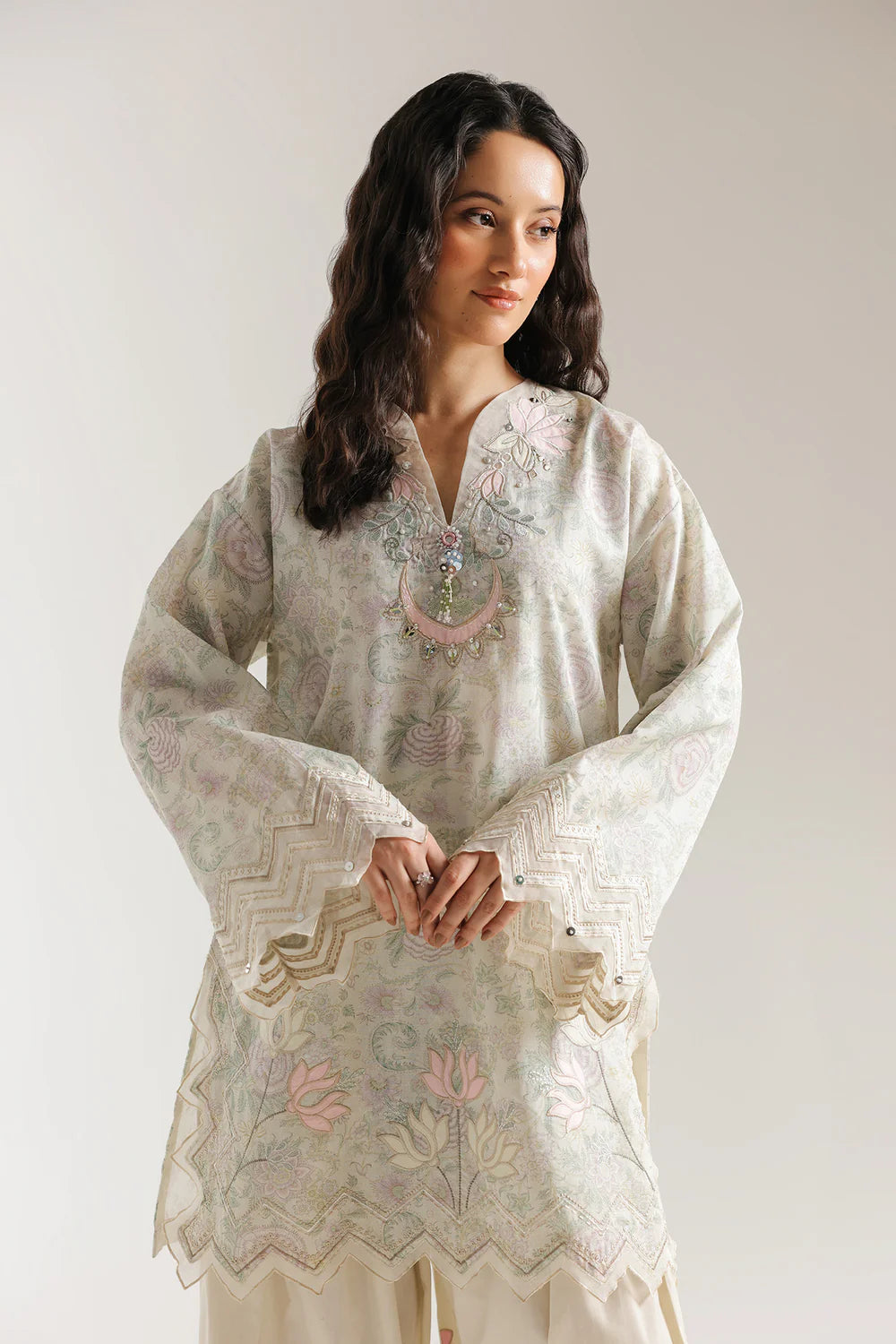 ETHNIC E4099-103-002 2PC