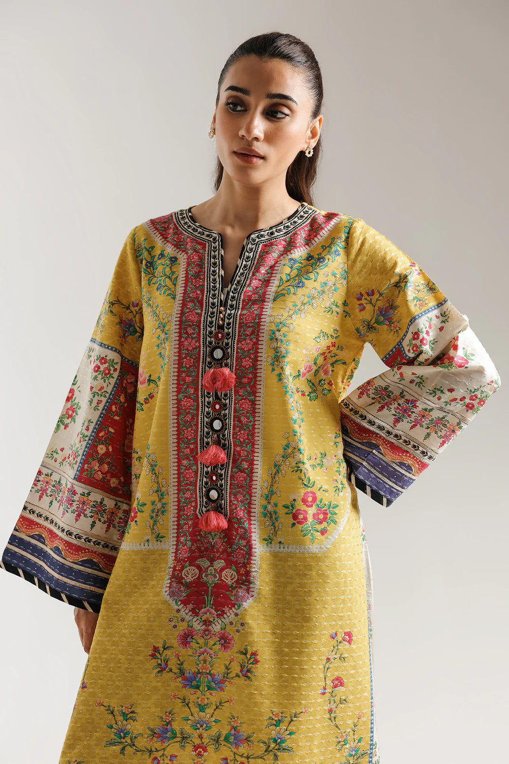 ETHNIC E4109-103-003 1PC