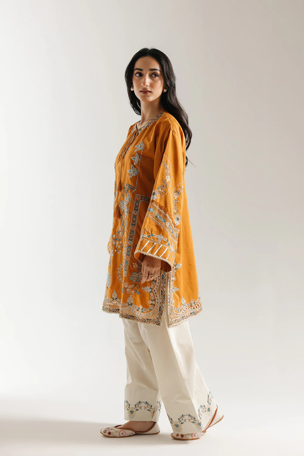 ETHNIC E4130-103-207 2PC