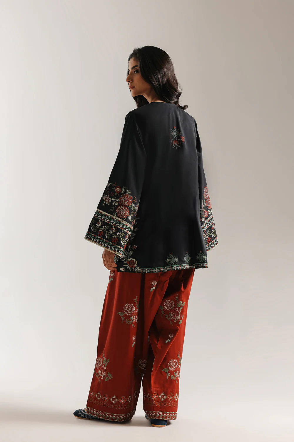 ETHNIC E4157-103-901 2PC