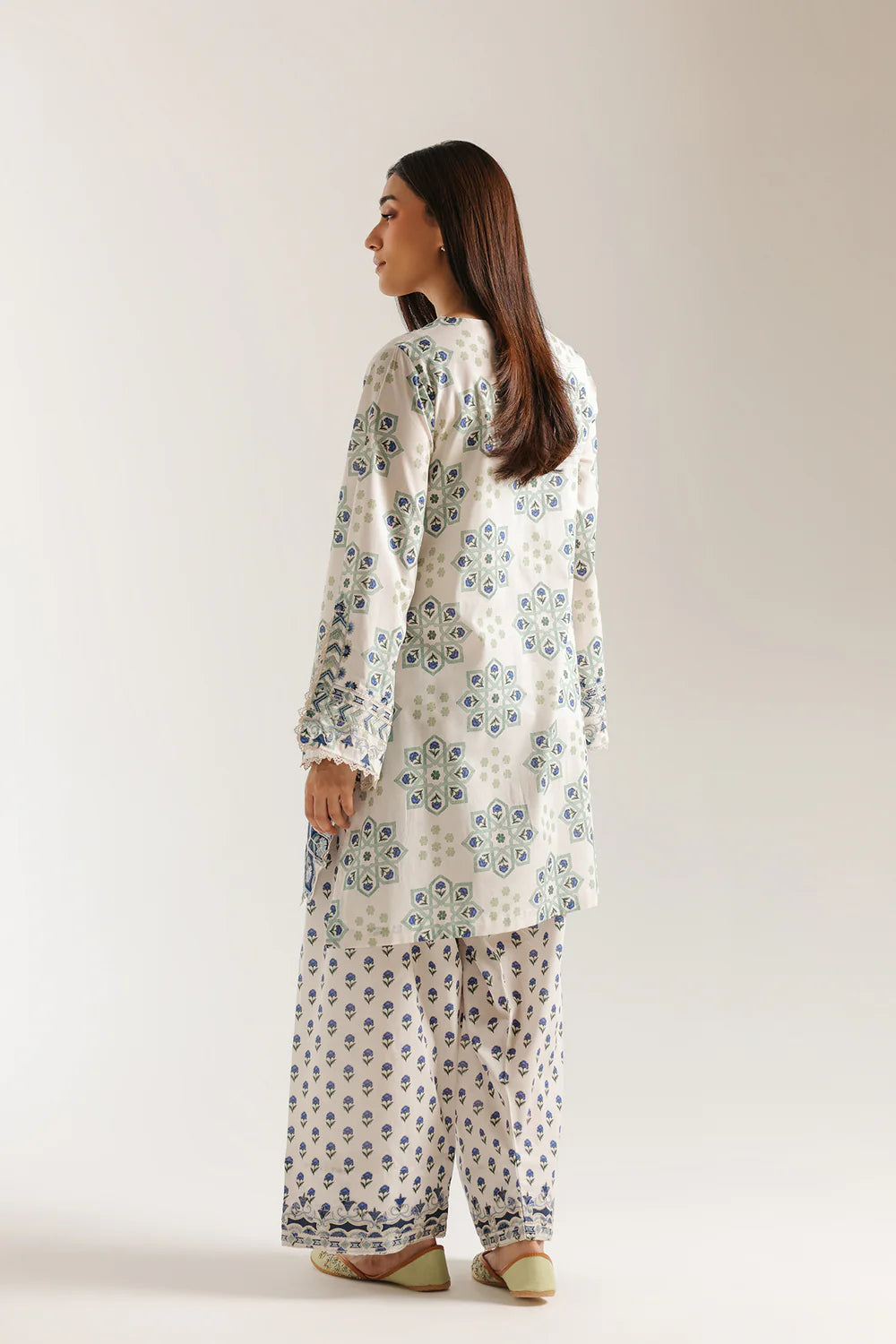 ETHNIC E4290-103-004 2PC