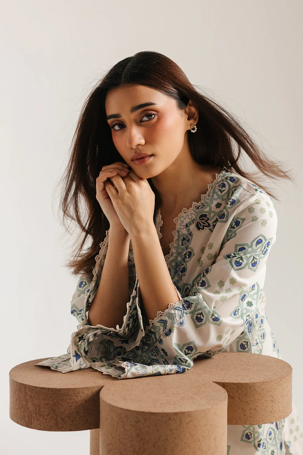 ETHNIC E4290-103-004 2PC