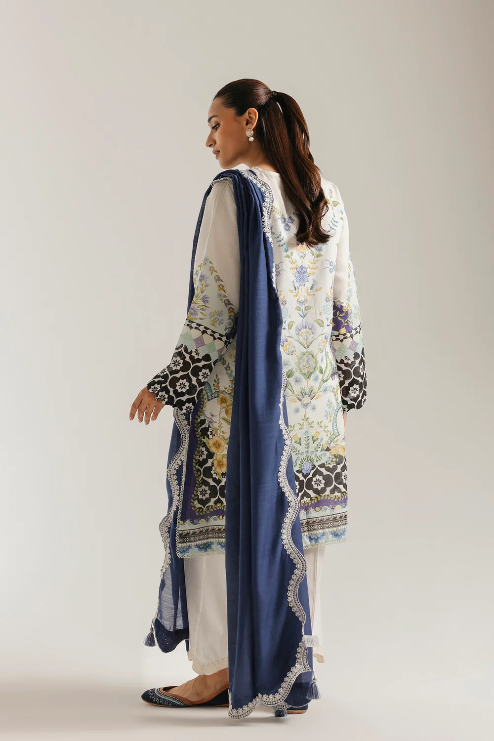 ETHNIC E4329-103-003 3PC