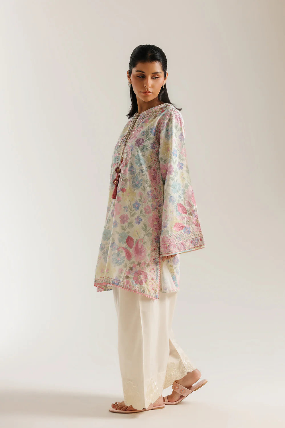 ETHNIC E4410-103-002
