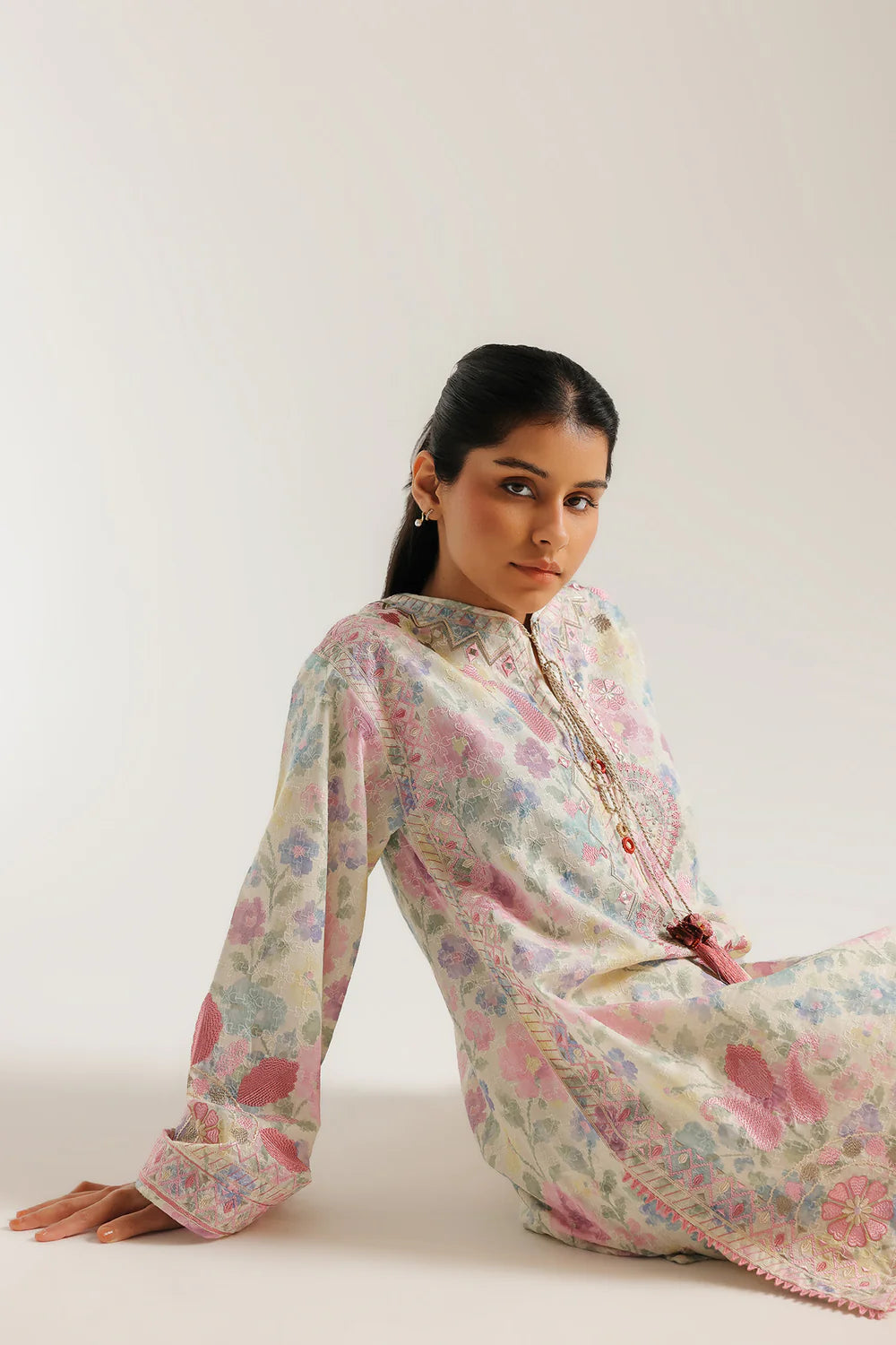 ETHNIC E4410-103-002