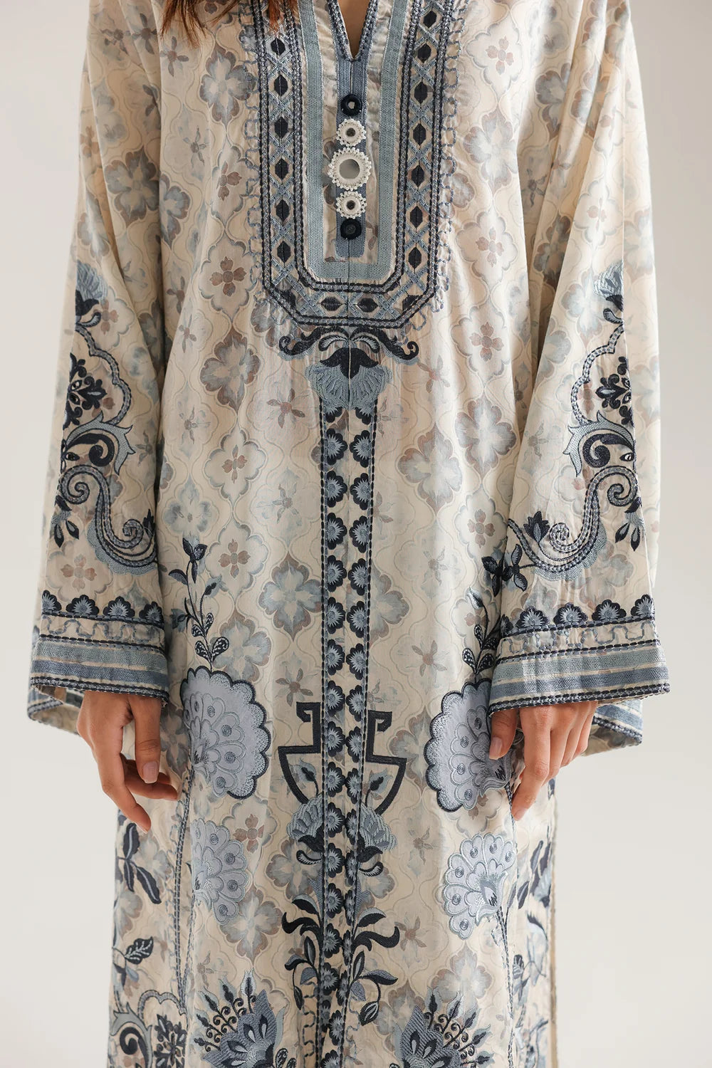 ETHNIC E4524-103-005 2PC