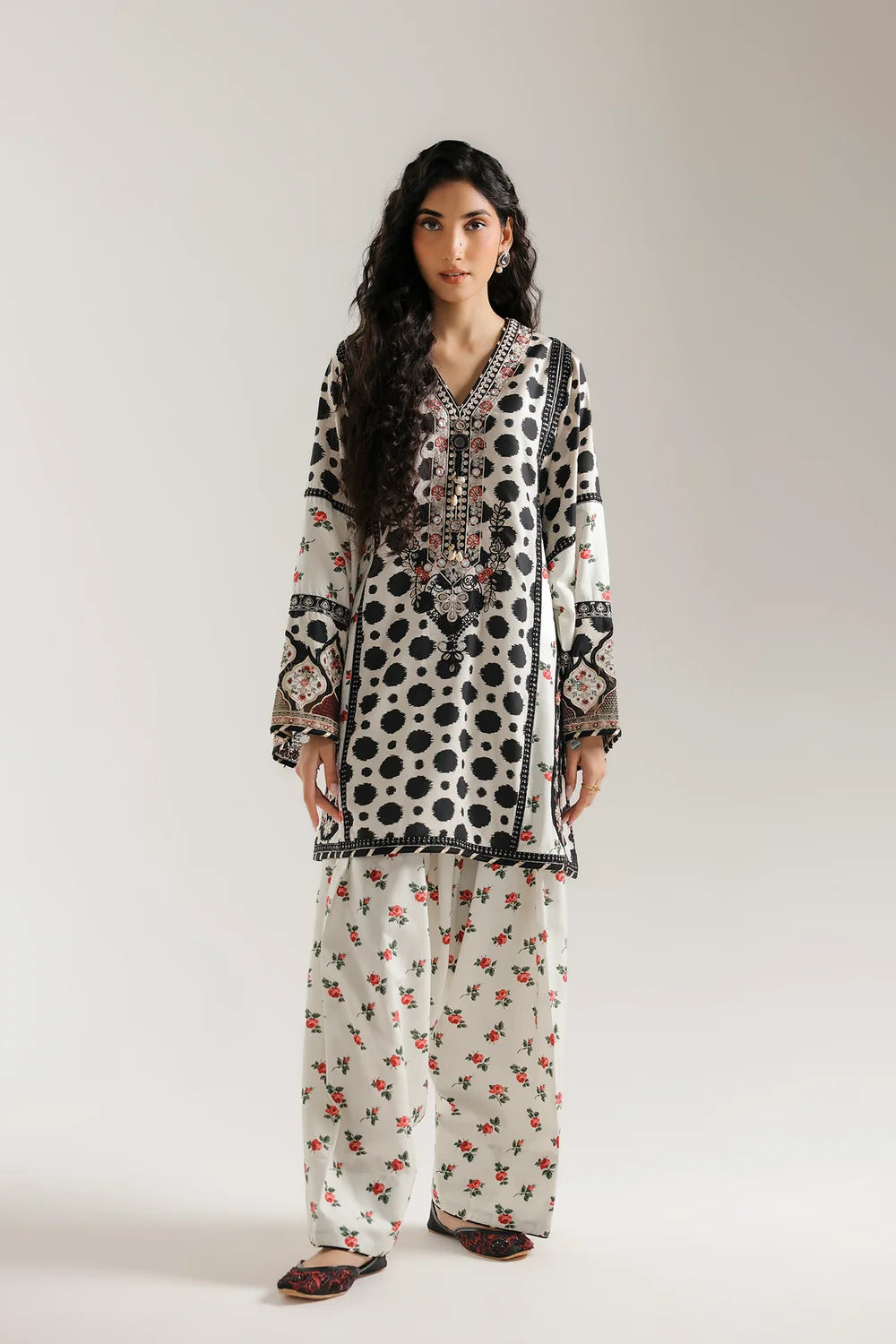 ETHNIC E4760-103-002 2PC