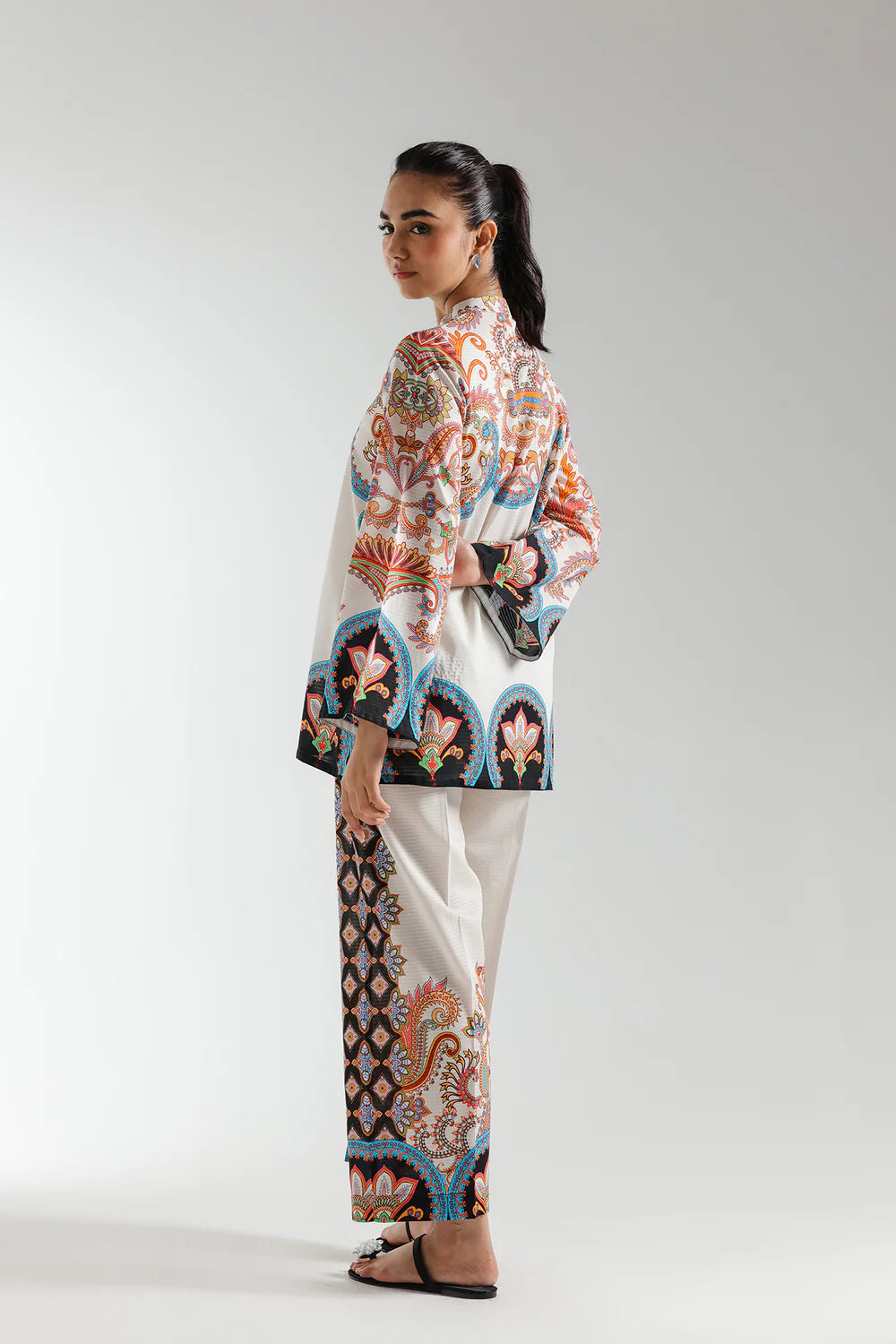 ETHNIC E5972-102-106 2PC