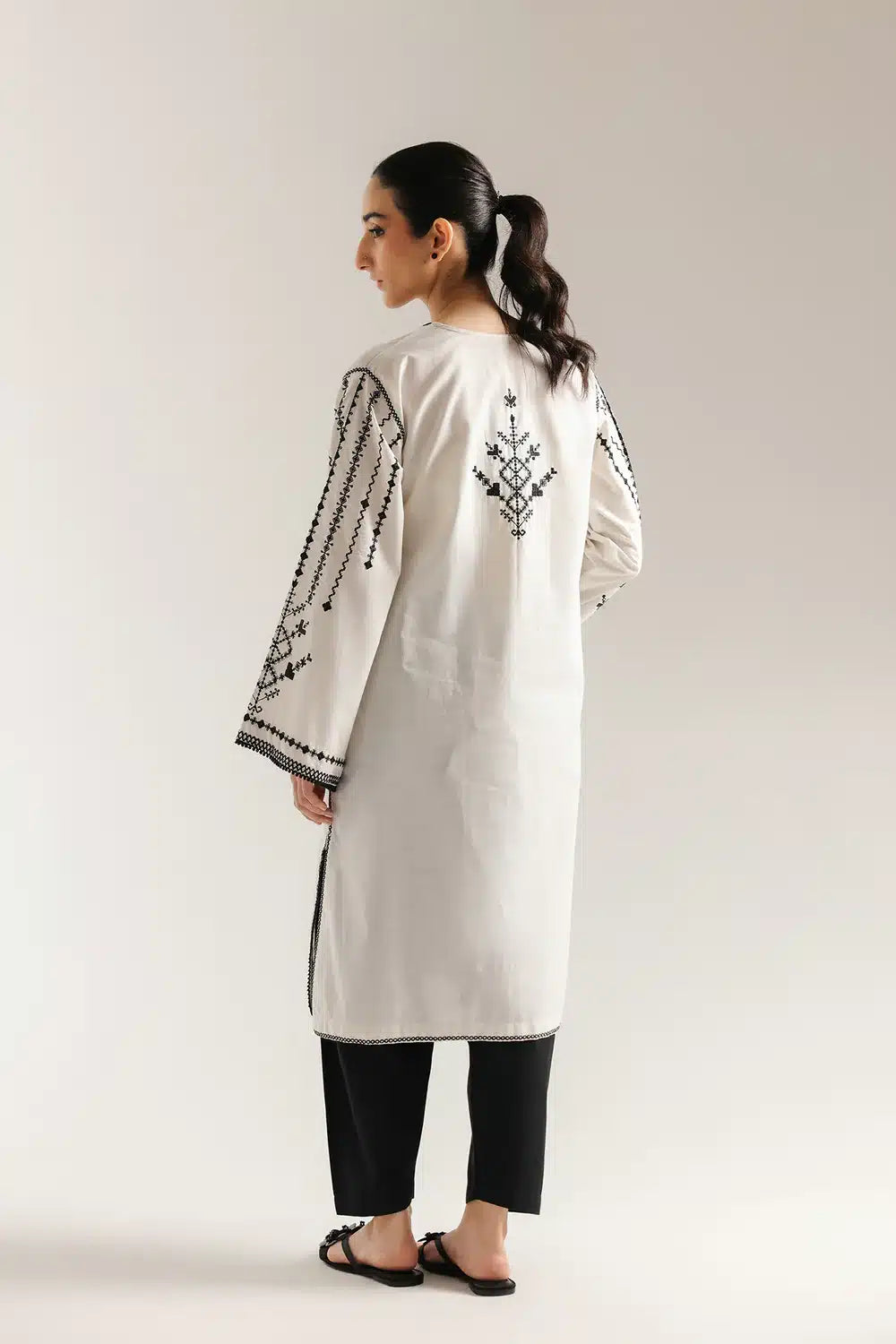 ETHNIC E6969-102-001 1PC