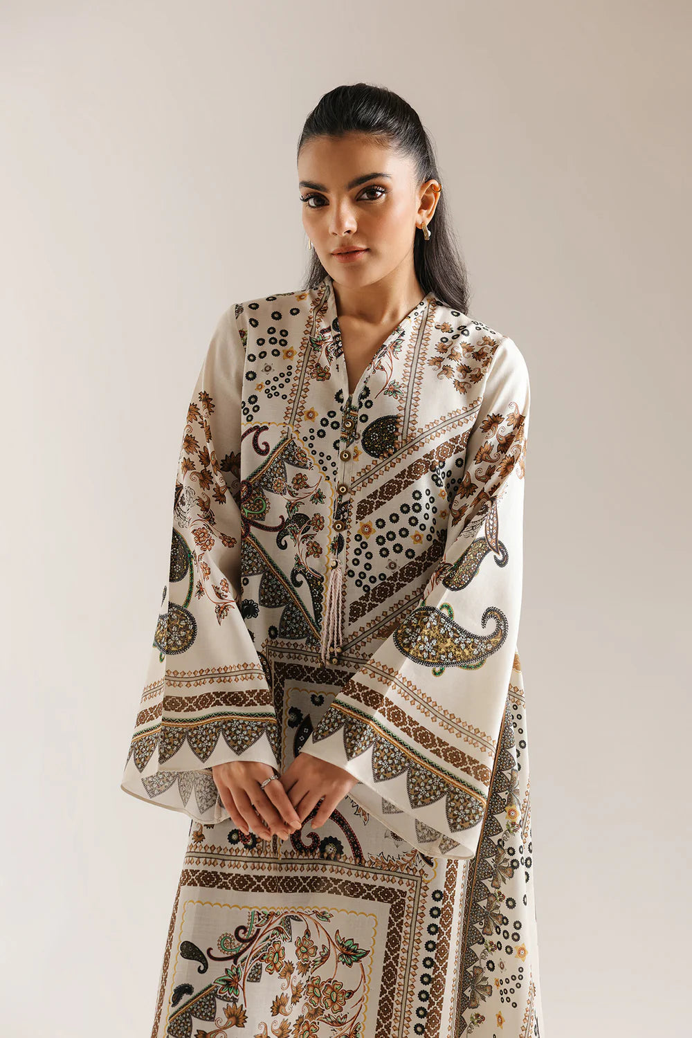 ETHNIC E7505-102-115 1PC