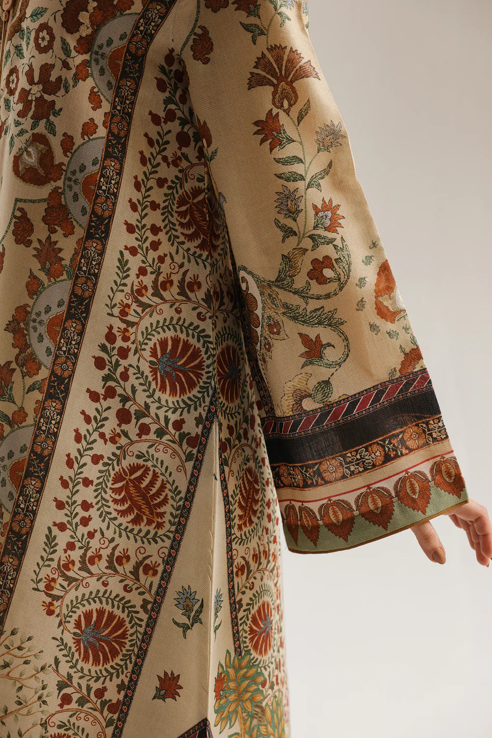 ETHNIC E7526-102-124 1PC
