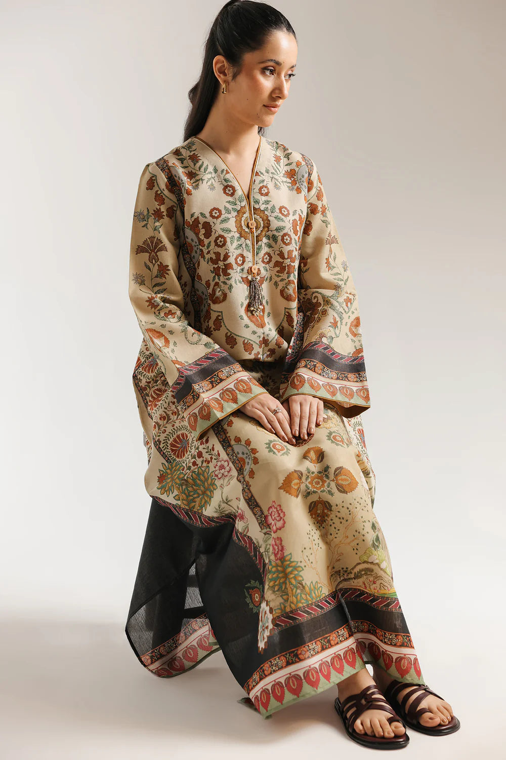ETHNIC E7526-102-124 1PC