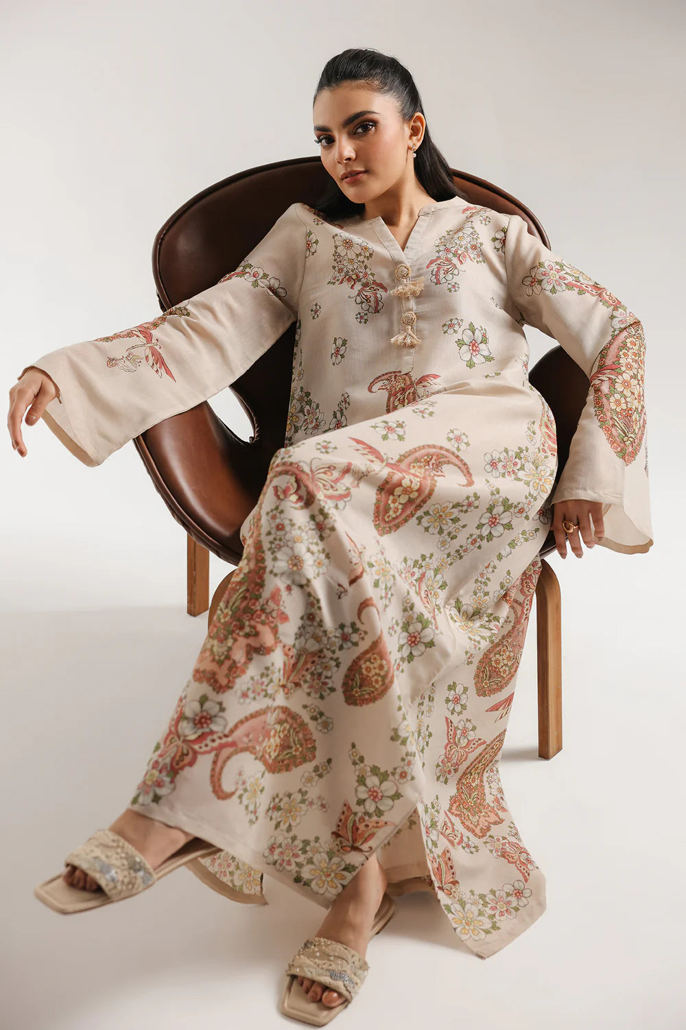 ETHNIC E7527-102-004 1PC