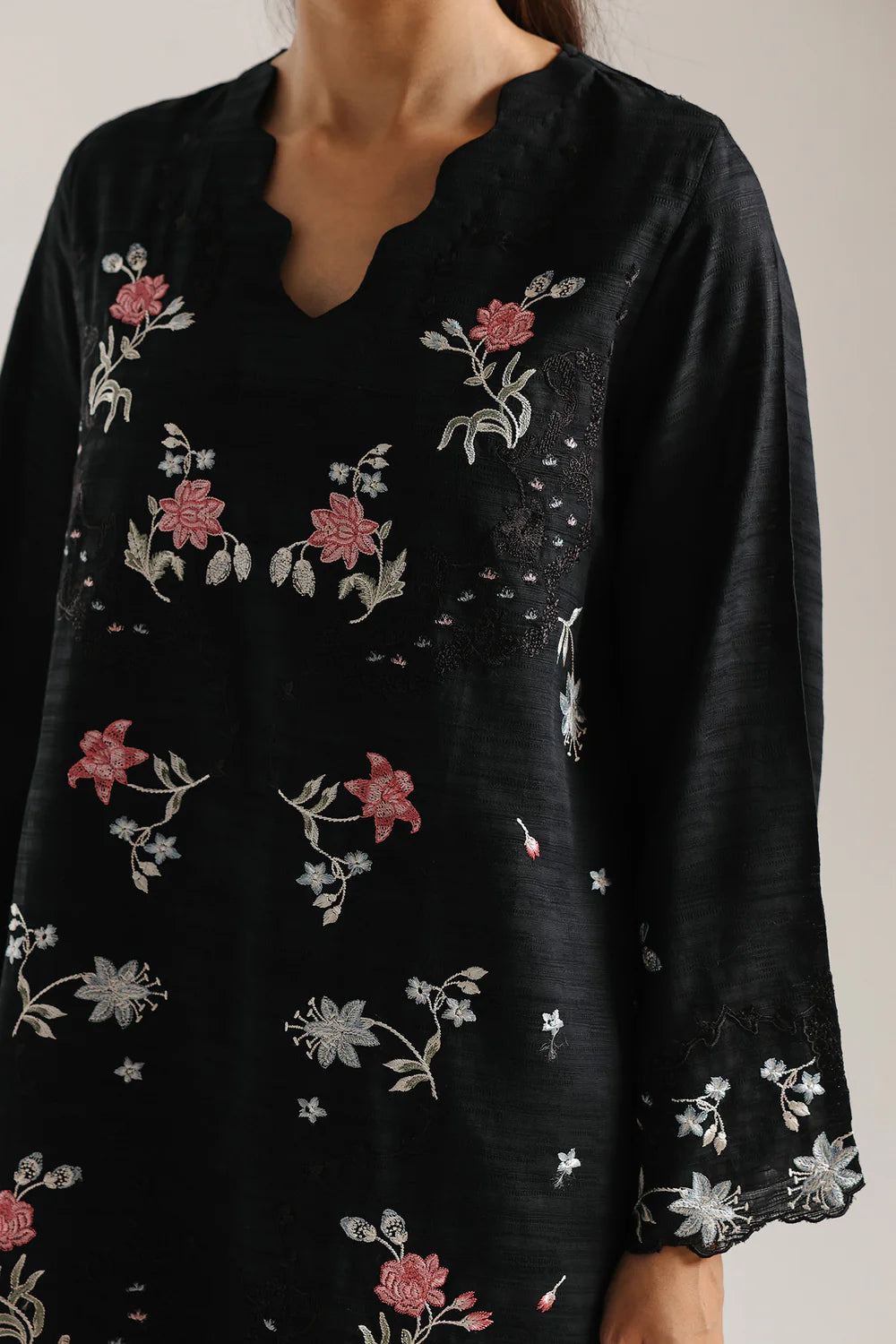 ETHNIC E7588/102/902 1PC