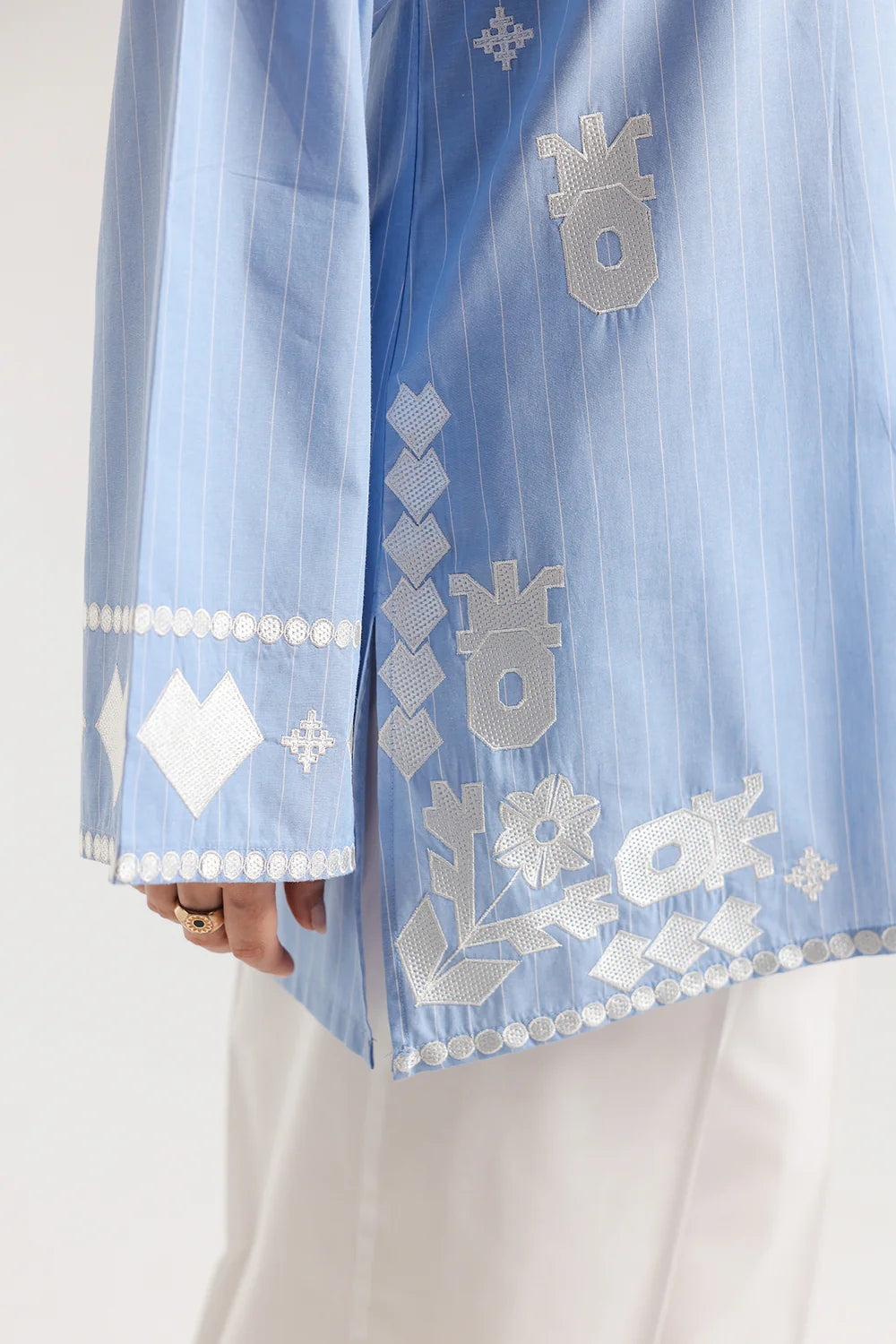 ETHNIC E7612-102-616 1PC