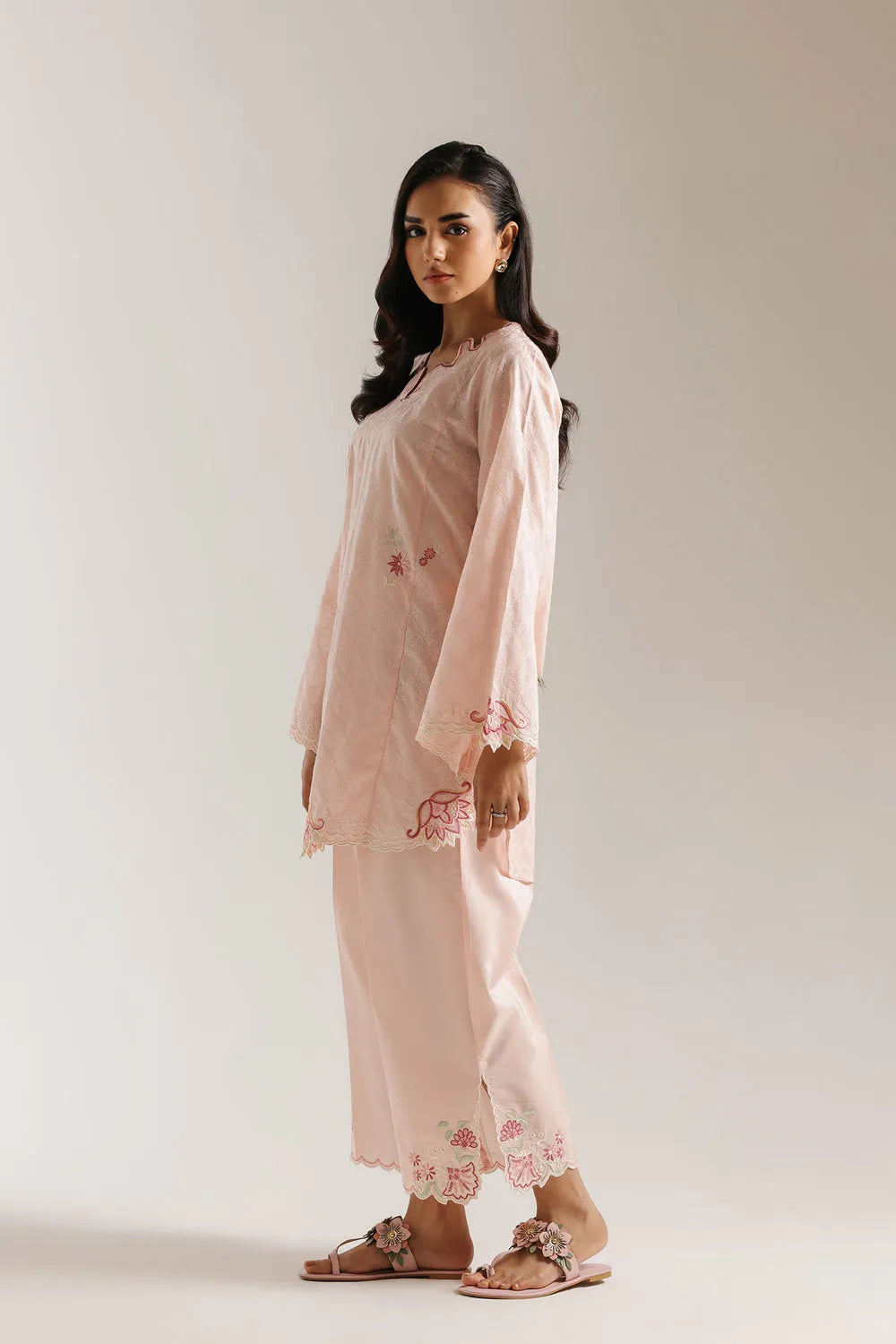 ETHNIC E7717-102-427 2PC