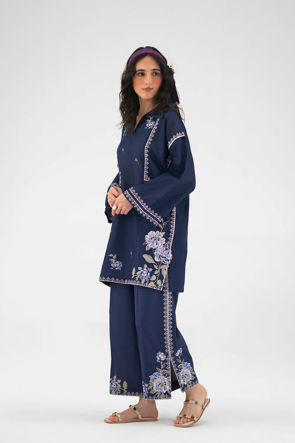 ETHNIC E7746-102-622 2PC