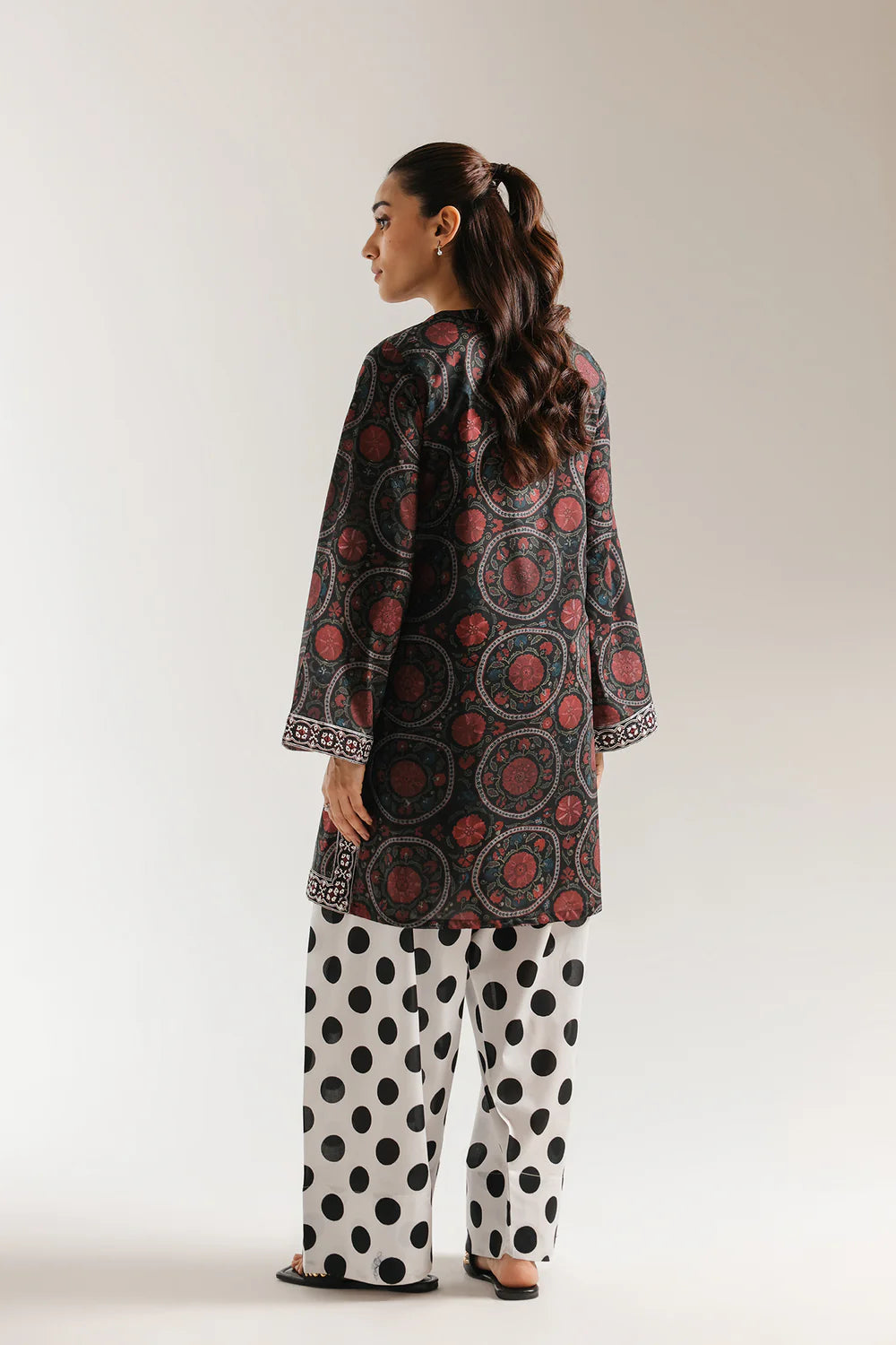 ETHNIC E7751-102-902 2PC