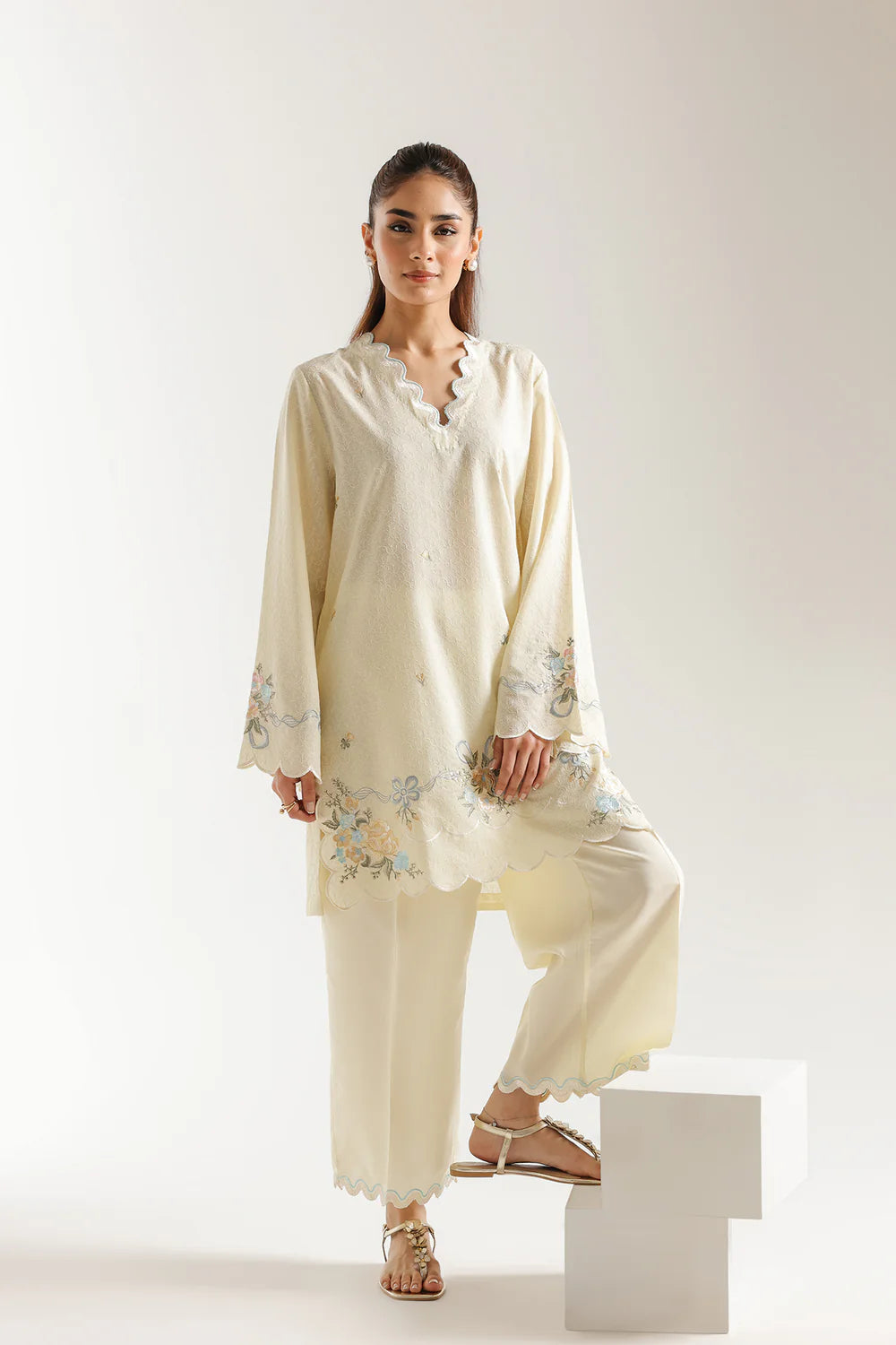 ETHNIC E7763-102-115 2PC