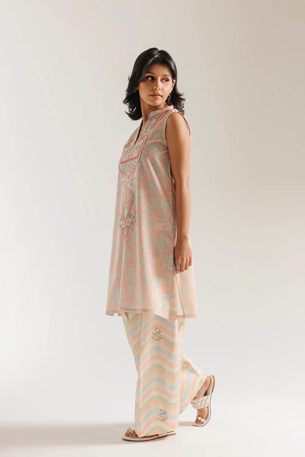 ETHNIC E7807-102-327 2PC
