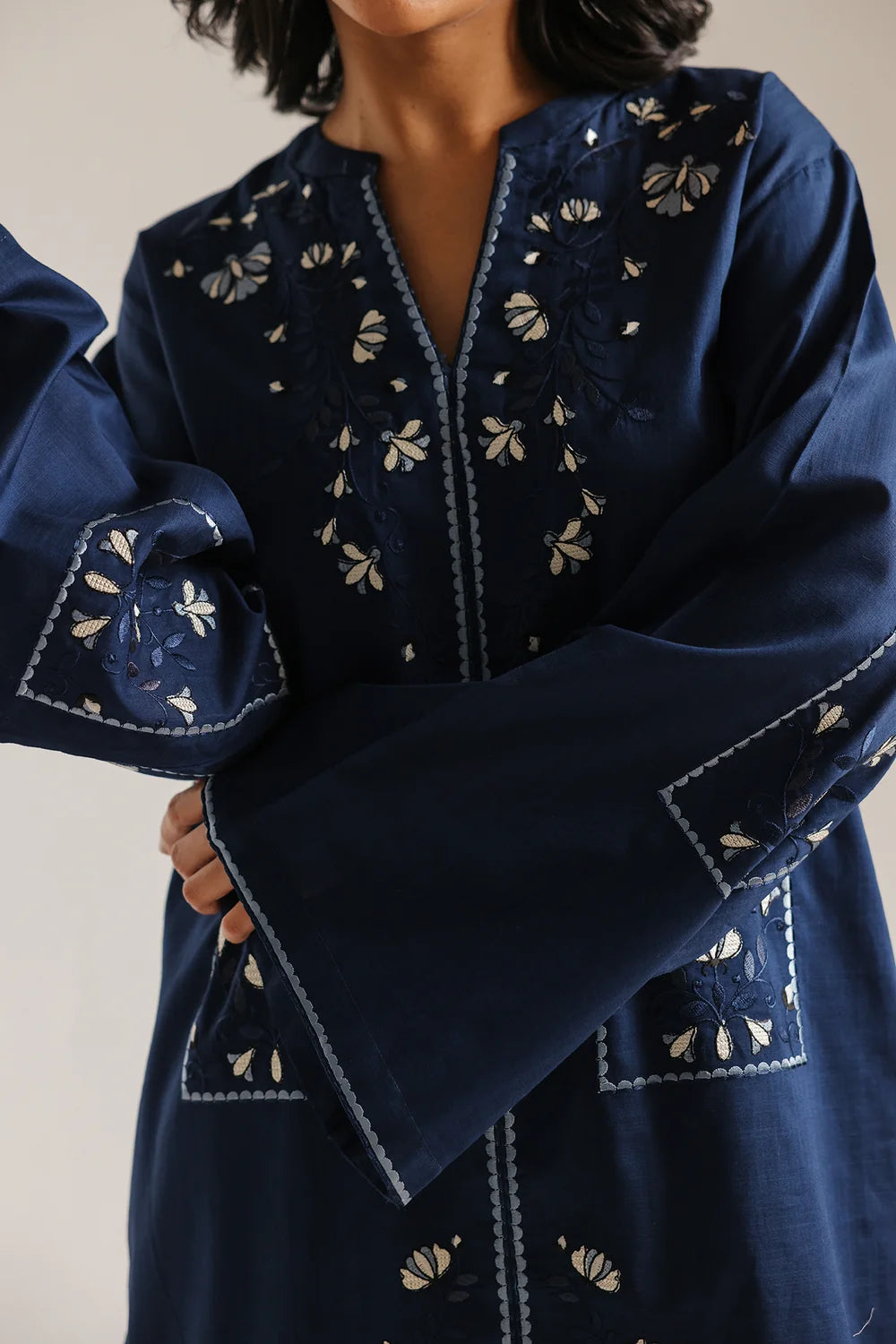 ETHNIC E7816-102-621 2PC
