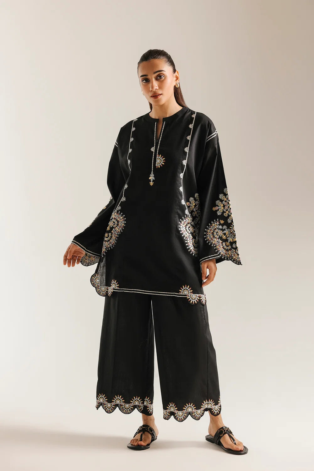 ETHNIC E7820-102-902 2PC
