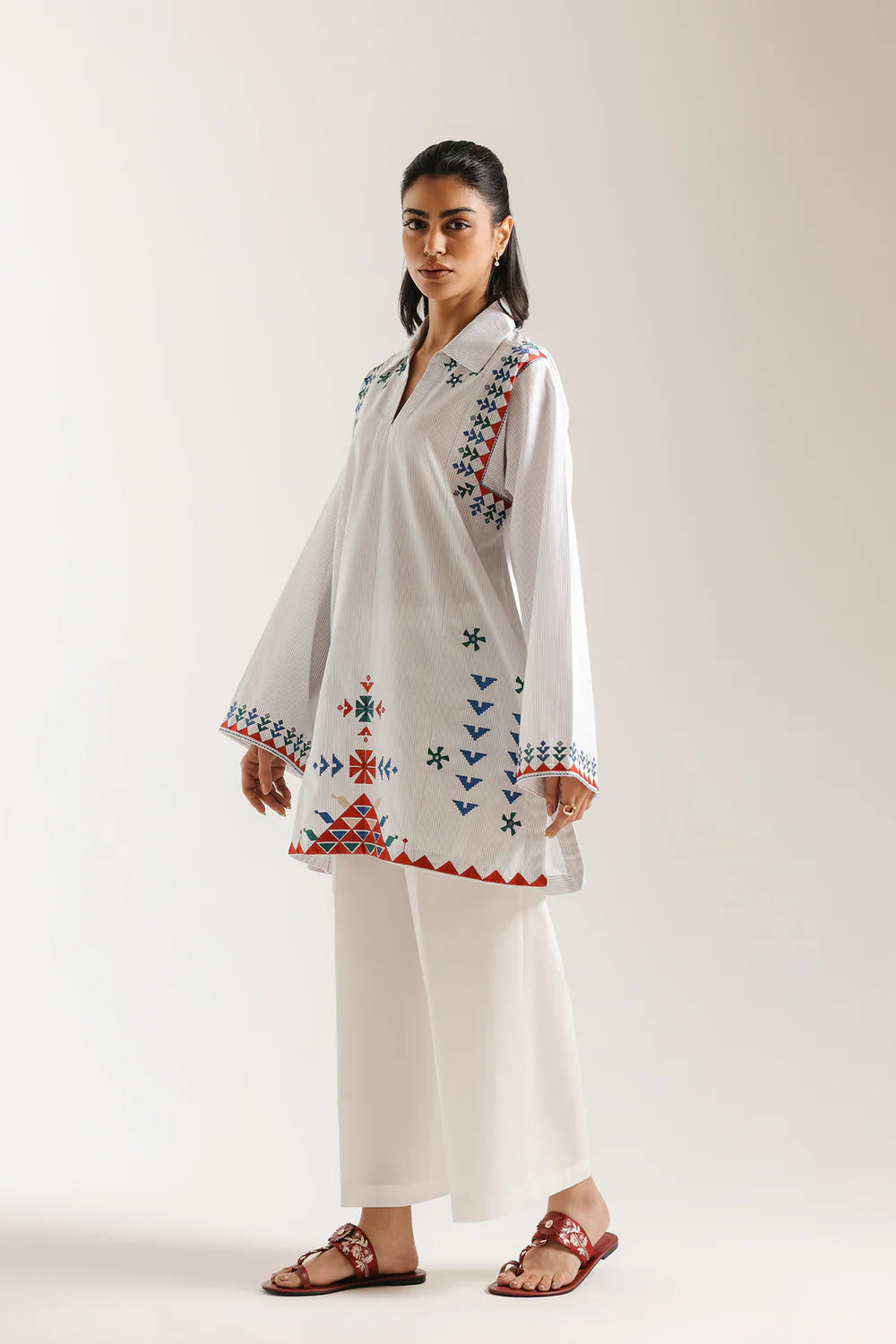 ETHNIC E7951-102-001 1PC